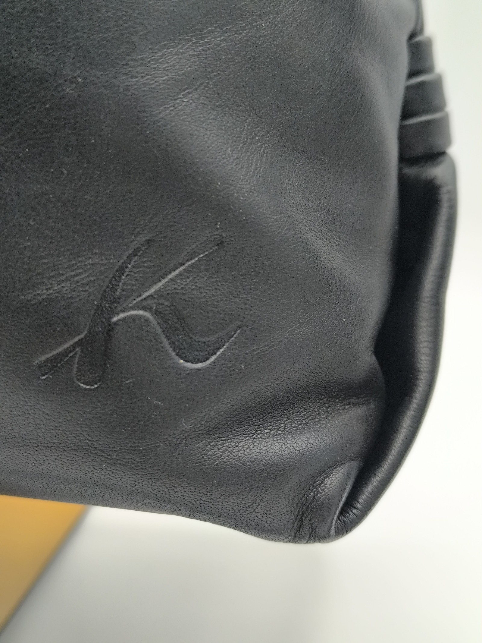 Kitamura Black Leather Shoulder Bag Medium image 10