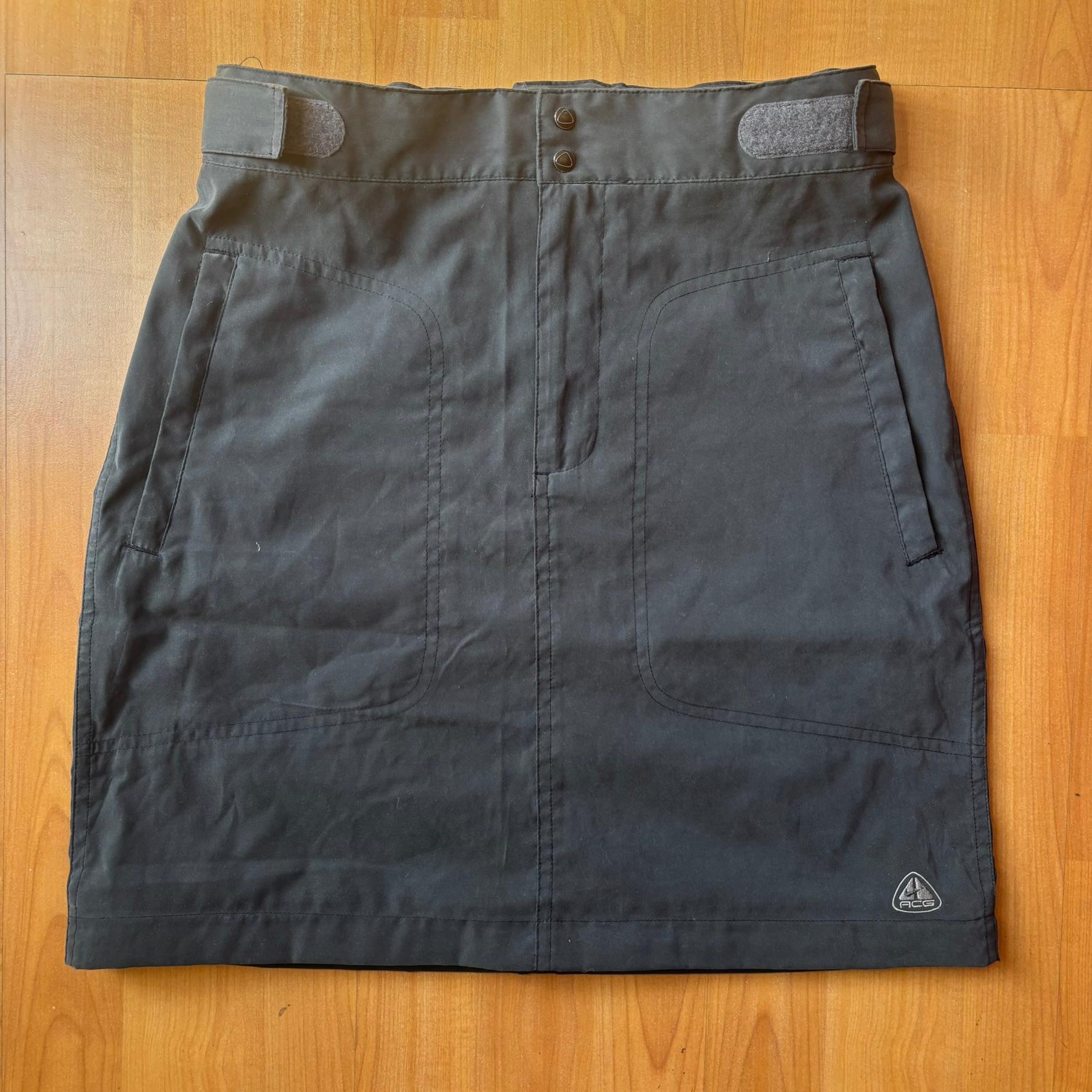 Nike Black ACG Convertible Skirt Small image 5