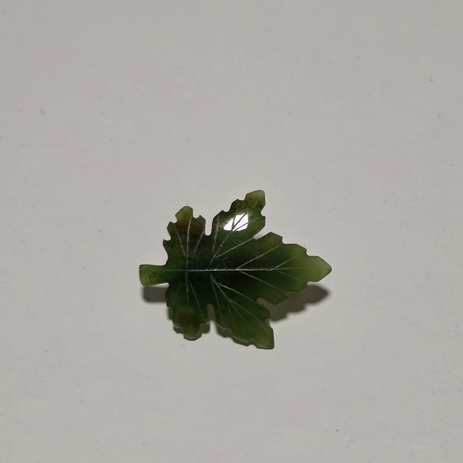 Green stone Leaf Brooch. B3