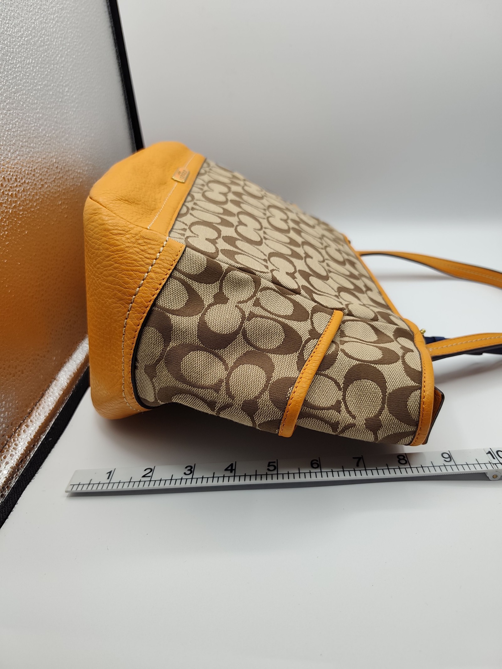 Coach Women's Beige & Orange Signature Canvas Tote Bag image 9