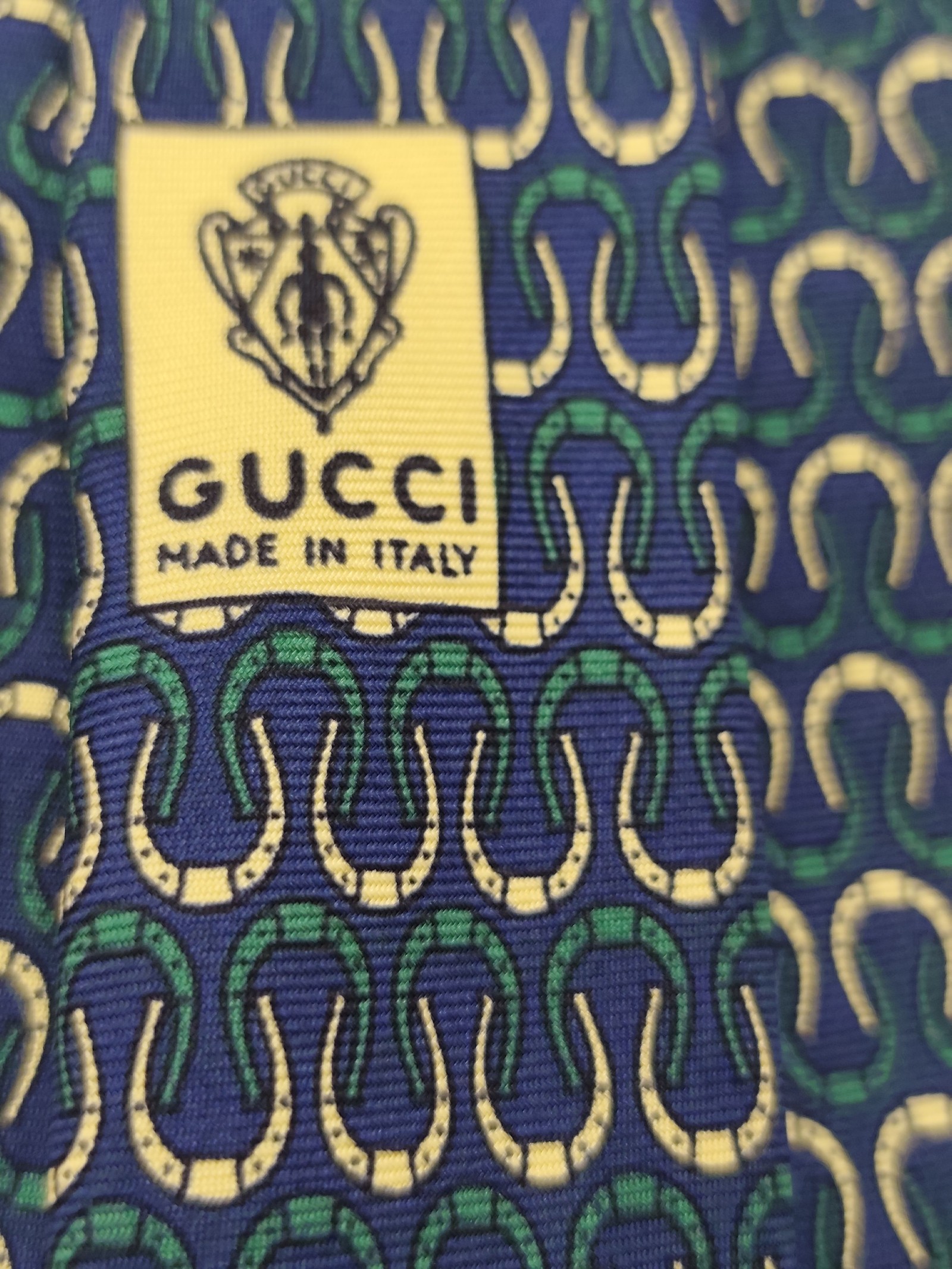 Gucci Men's Blue & Green 100% Silk Tie Made in Italy image 5