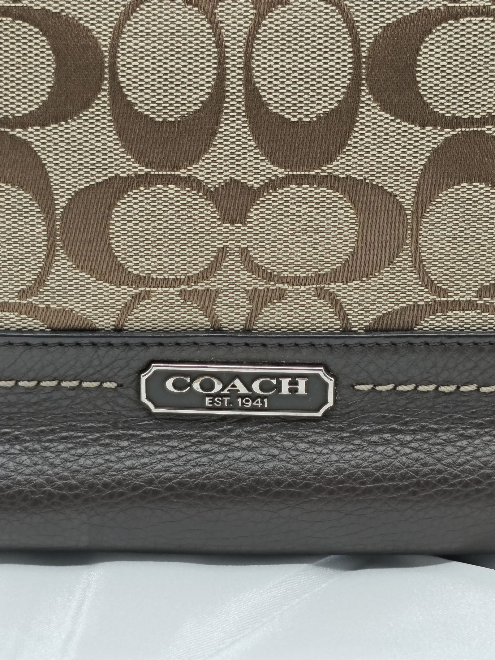 Coach Women's Brown Signature Tote Bag image 2