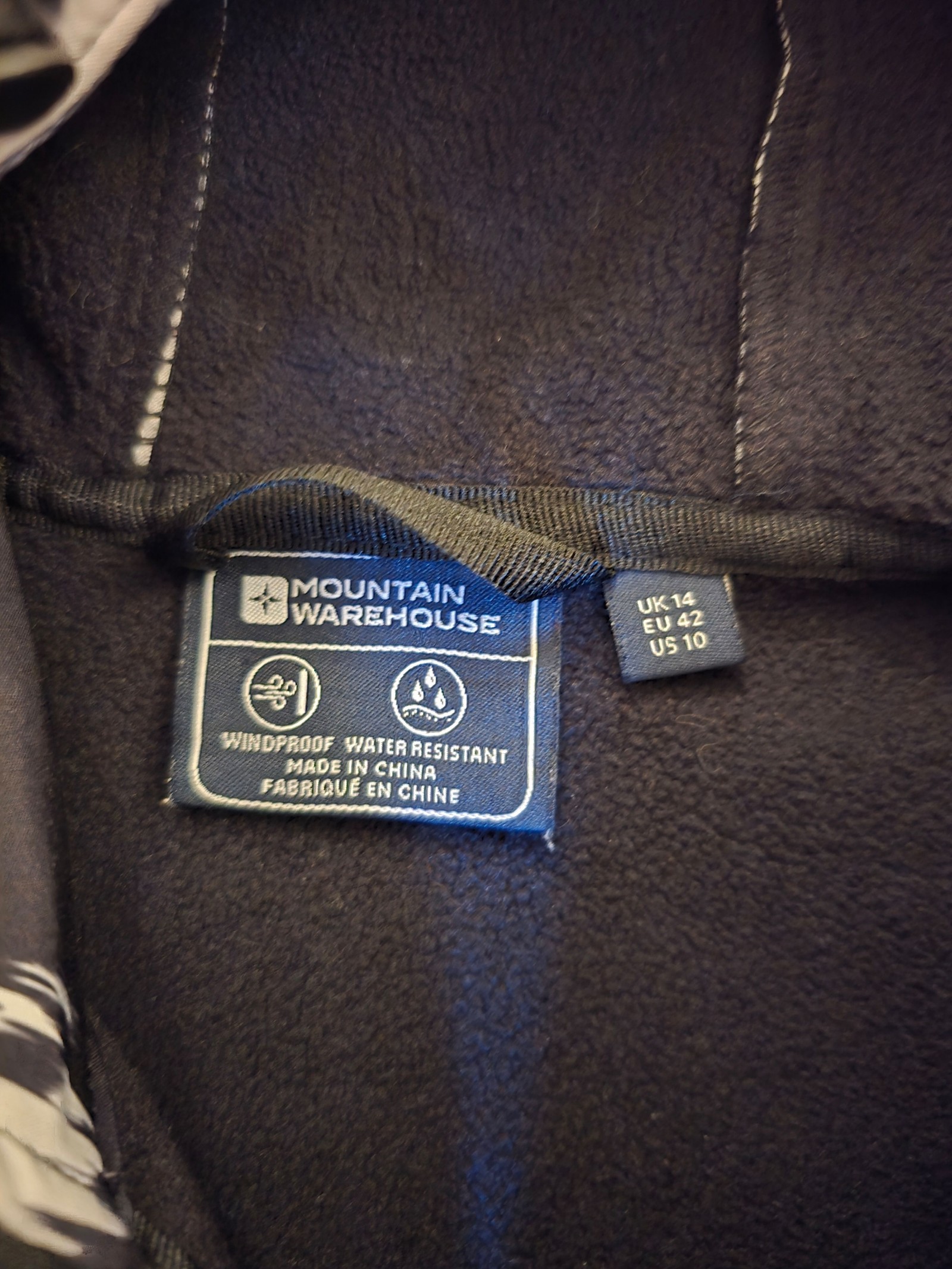 Mountain Warehouse Black & White Womens Waterproof Hooded Jacket UK 14 image 4