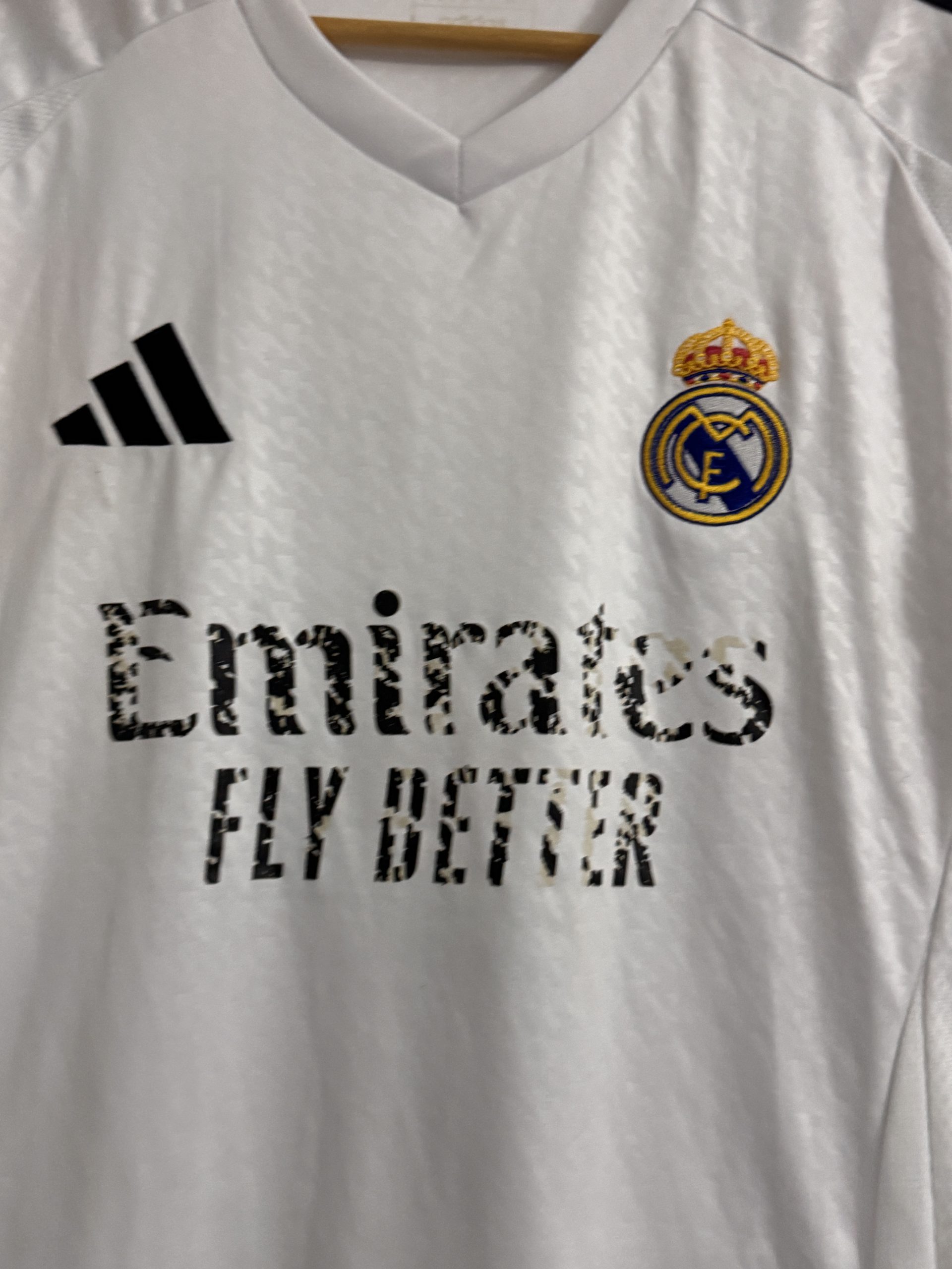 Adidas Real Madrid White Football Shirt Medium - 3038 image 3