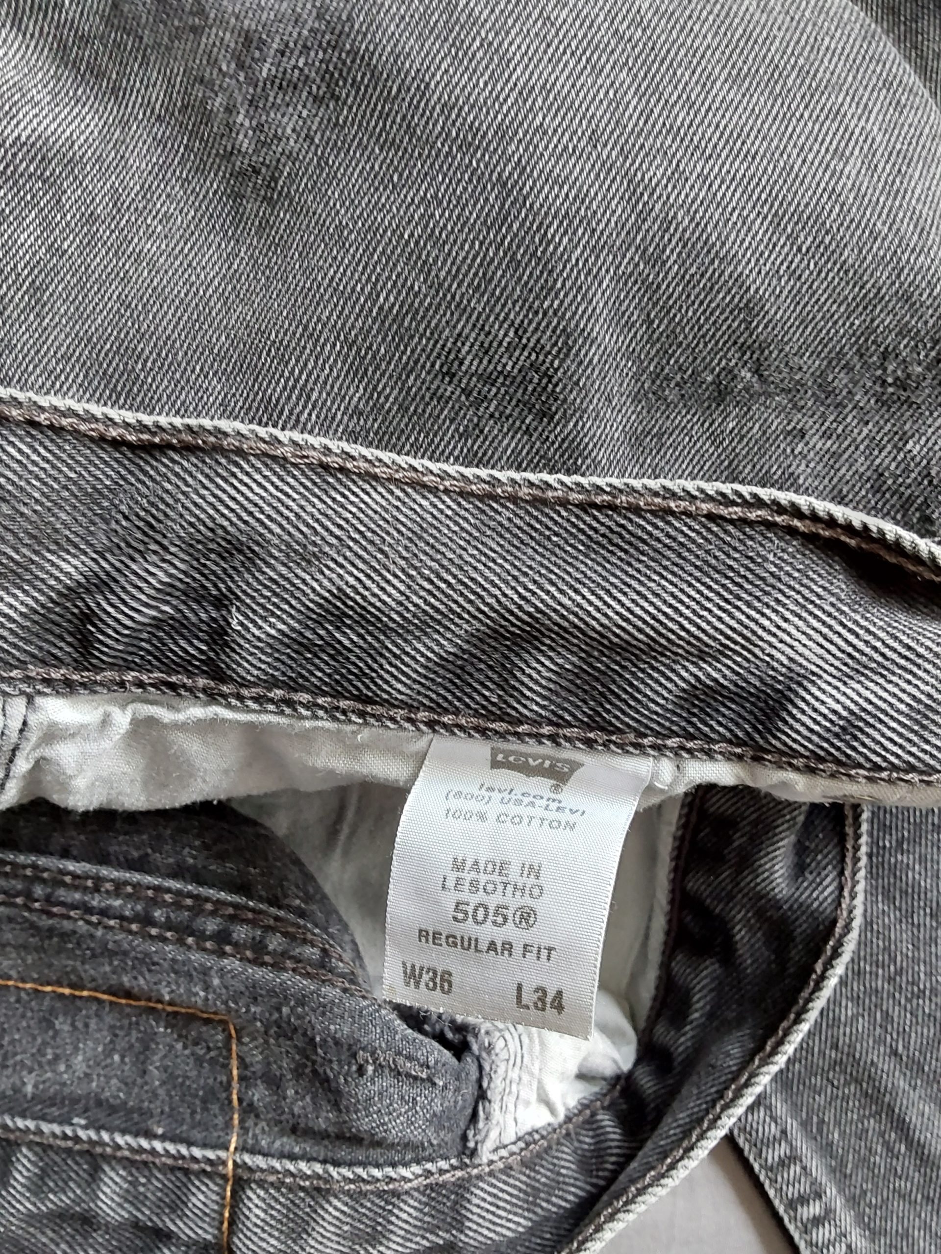 Levi's Black Denim 505 Regular Fit Jeans W36 L32 Dark Casual image 3
