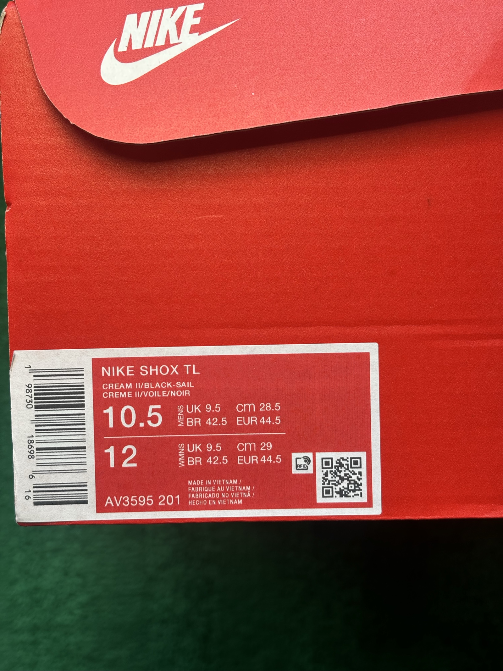 UK 9.5 Nike Shox TL | Cream Sail Black AV3595-201 | New image 6
