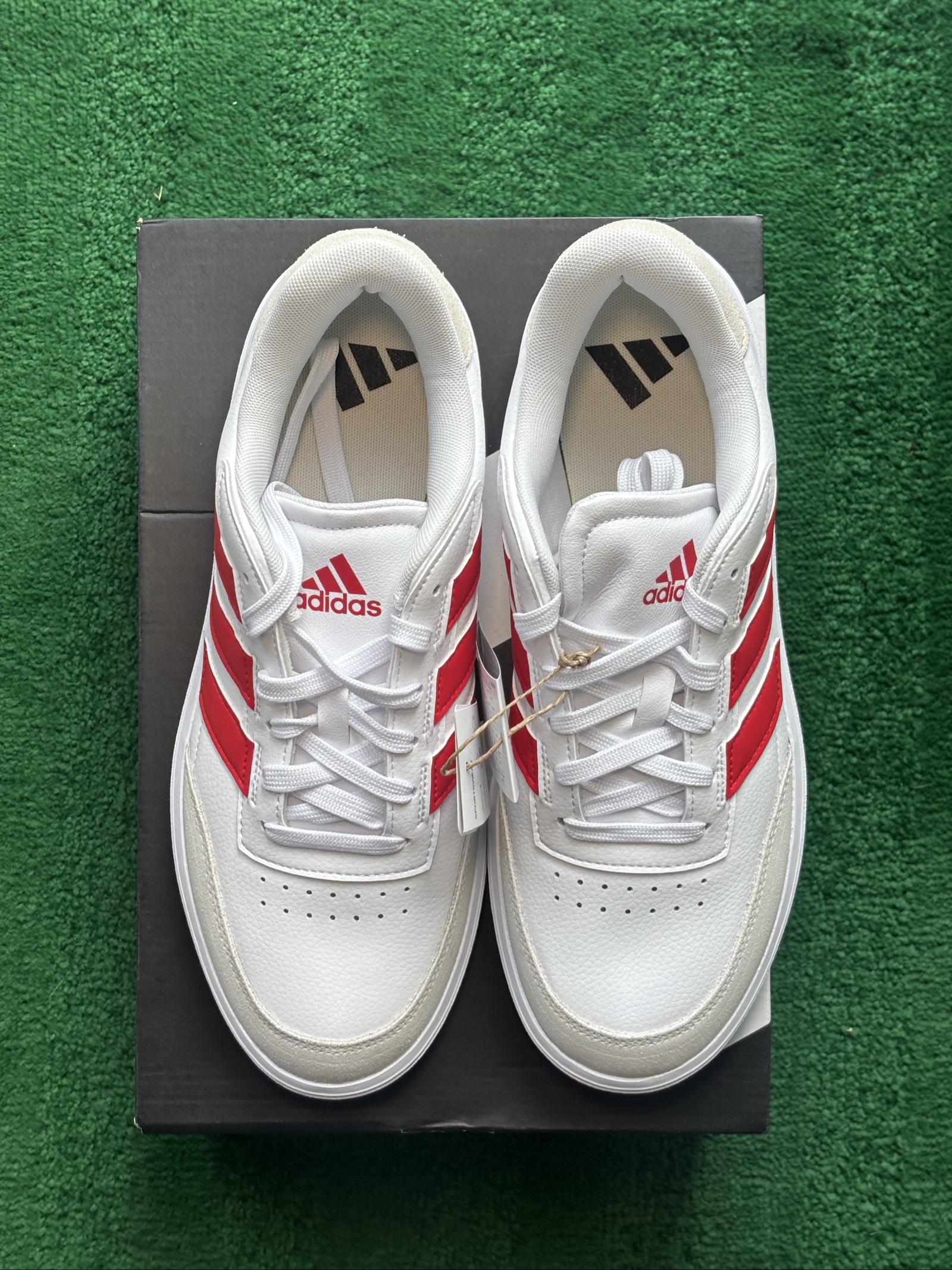 UK 9 Adidas Courtblock | White & Red JP5342 | New image 4