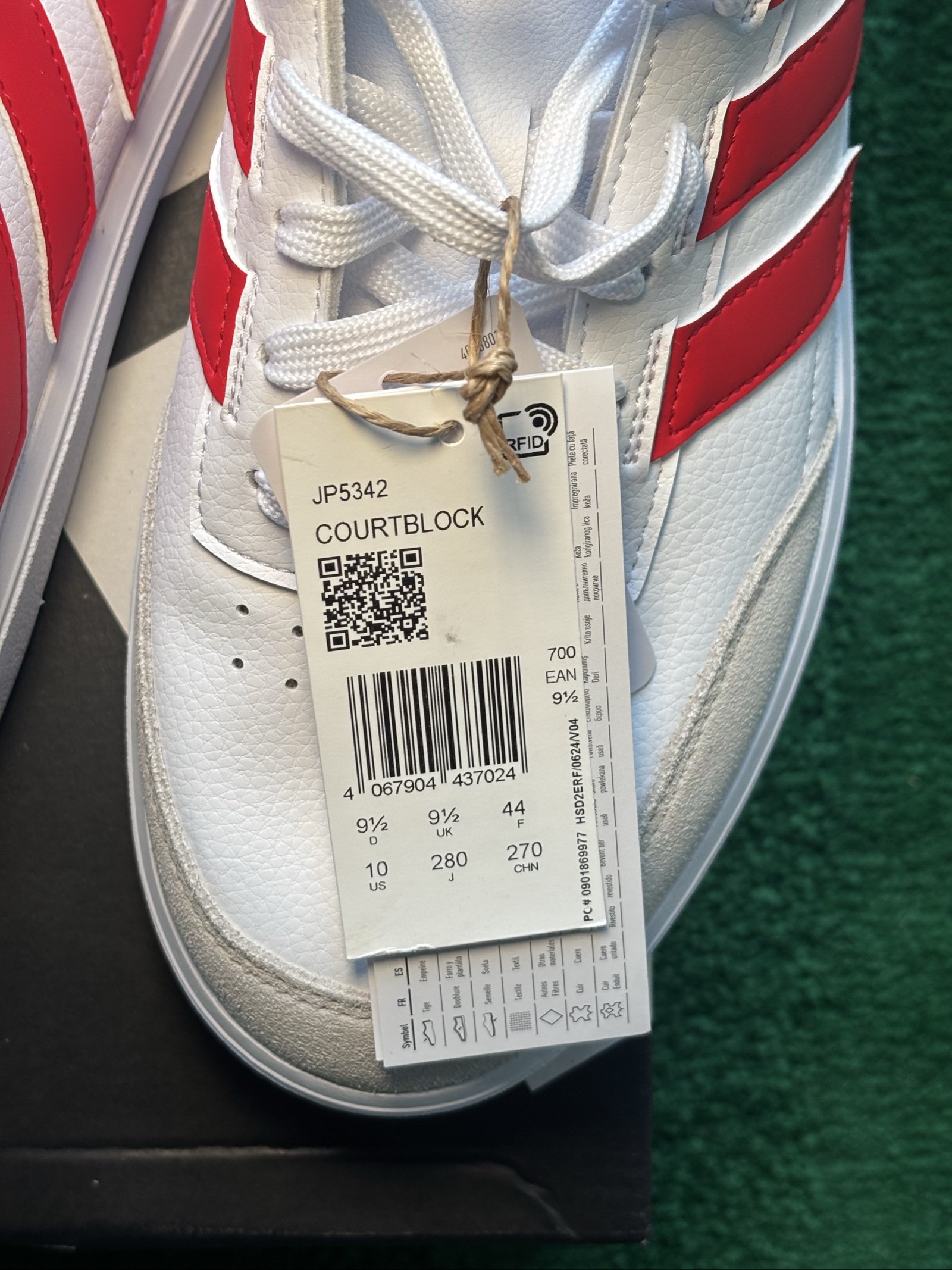 UK 9.5 adidas Courtblock | White Red JP5342 | New image 6