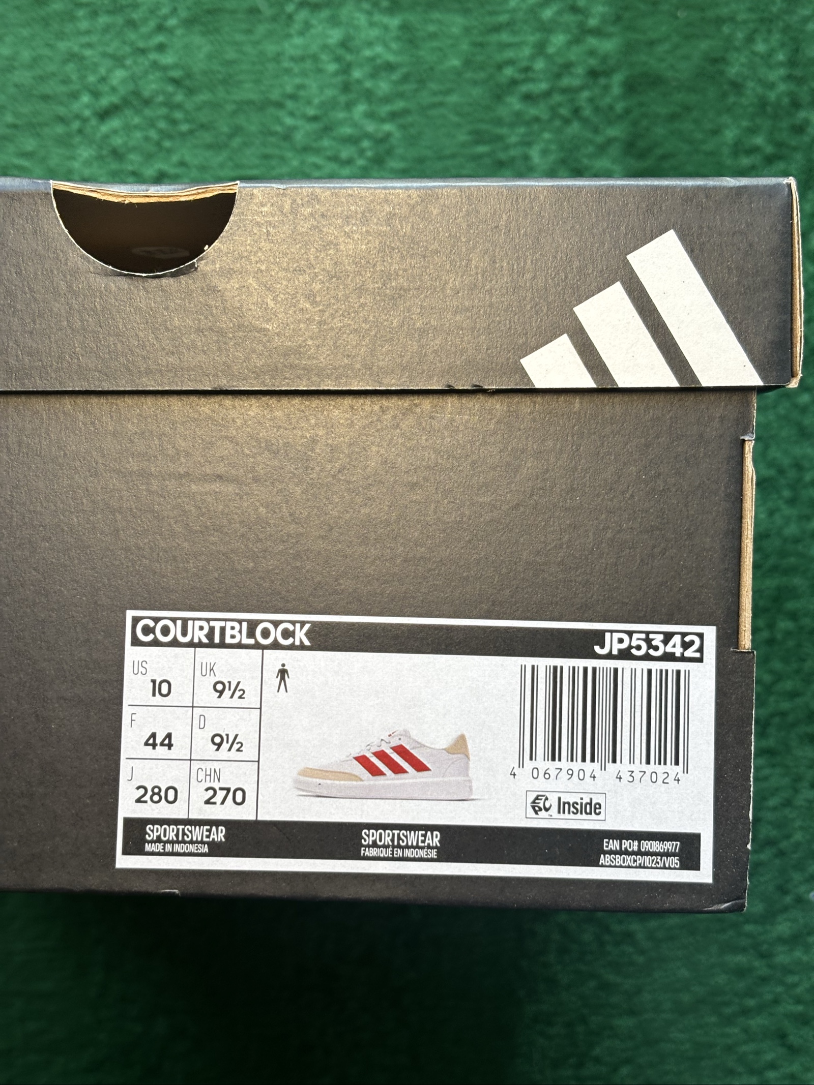 UK 9.5 adidas Courtblock | White Red JP5342 | New image 7