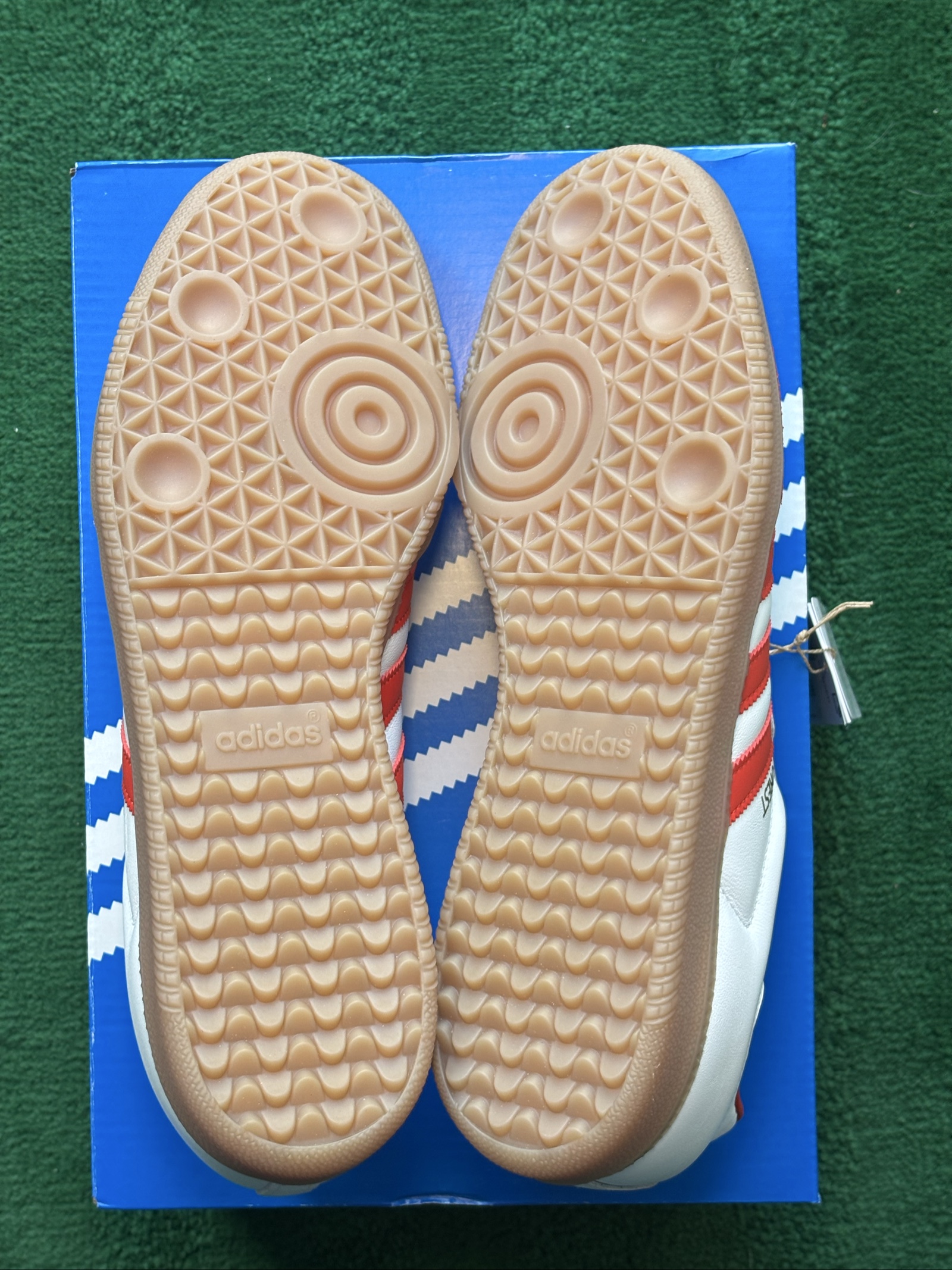 UK 10 adidas Samba x Nottingham Forest | White Red JQ4046 | New image 6