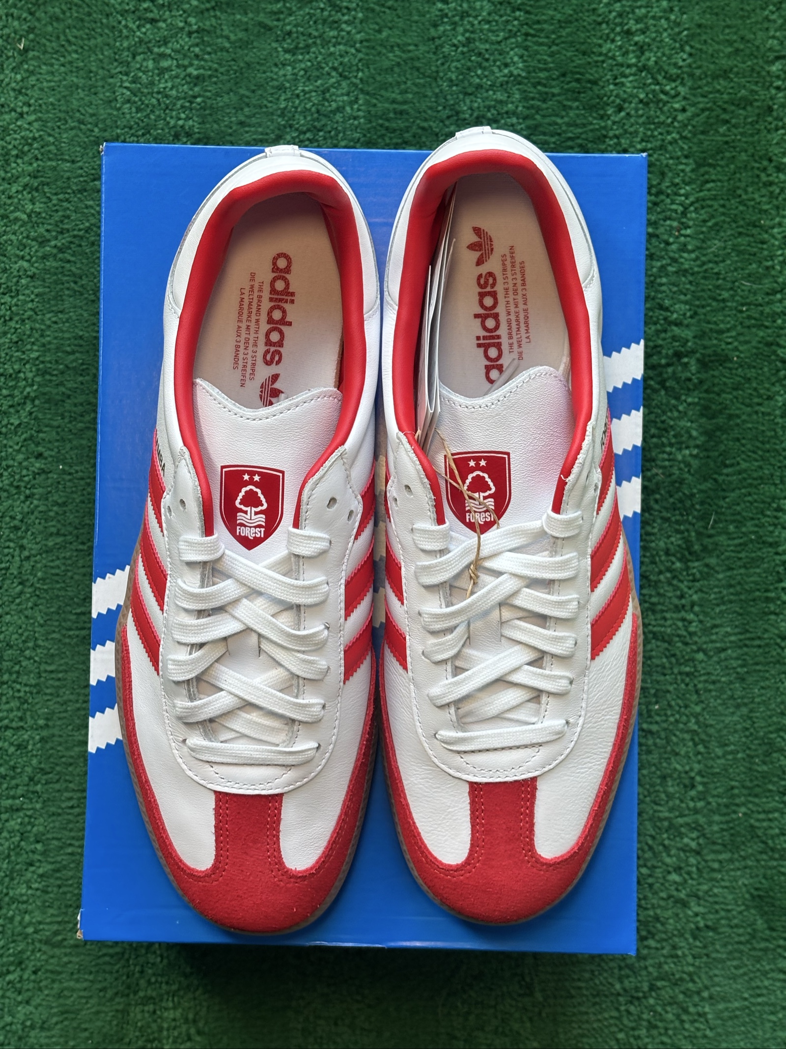 UK 11 adidas Samba x Nottingham Forest | White Red JQ4046 | New image 4