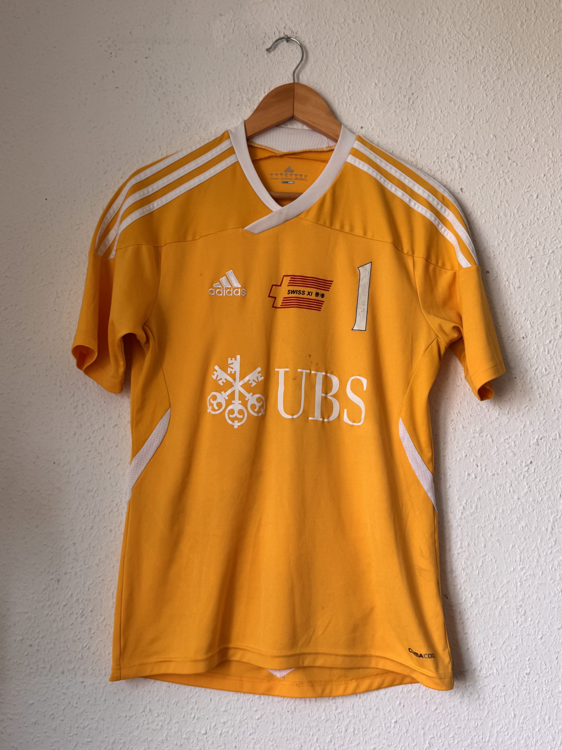 Adidas Yellow UBS Logo Football Jersey Medium 3016