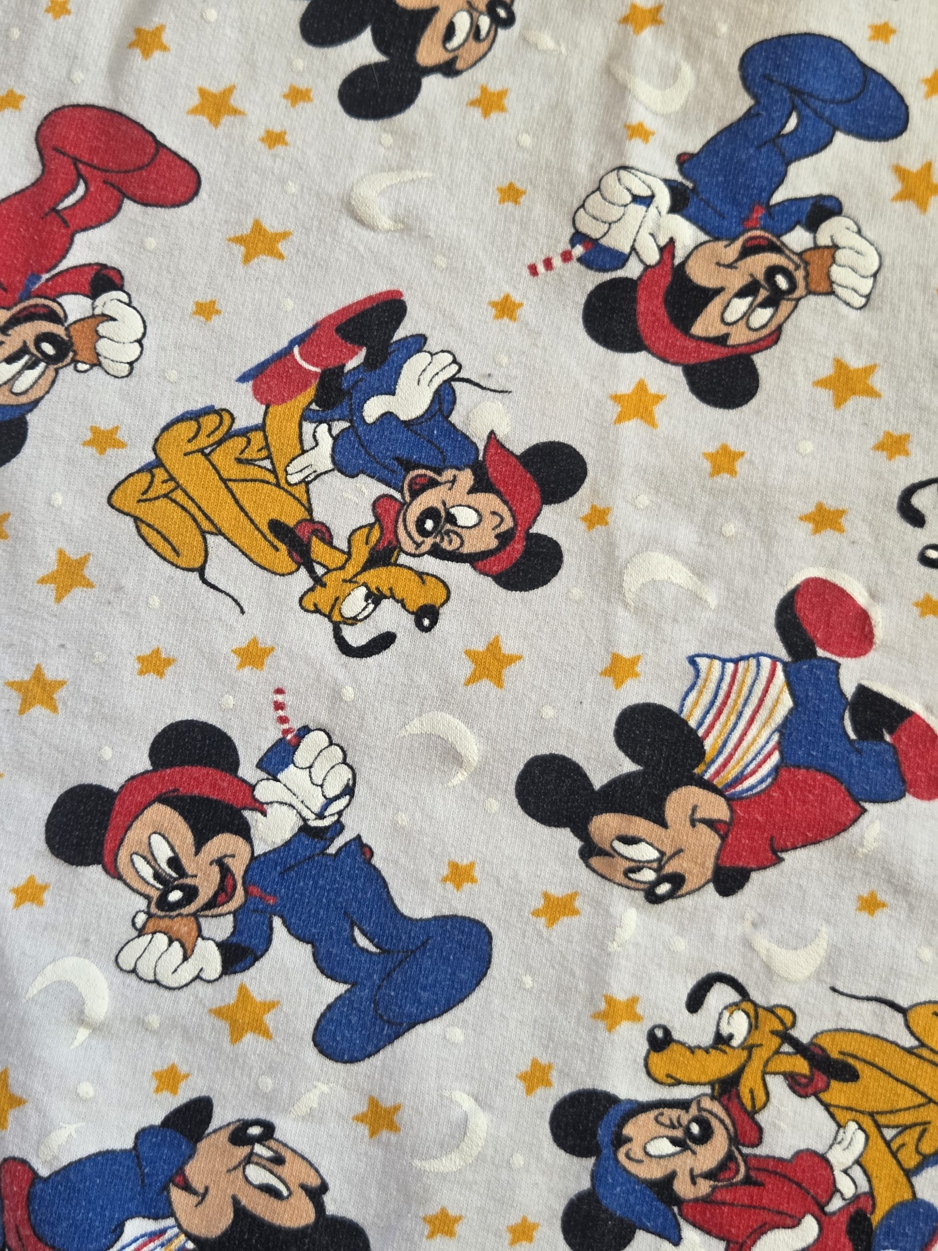 Unbranded Mickey Mouse & Pluto All-Over Print Sweatshirt Size Small image 8