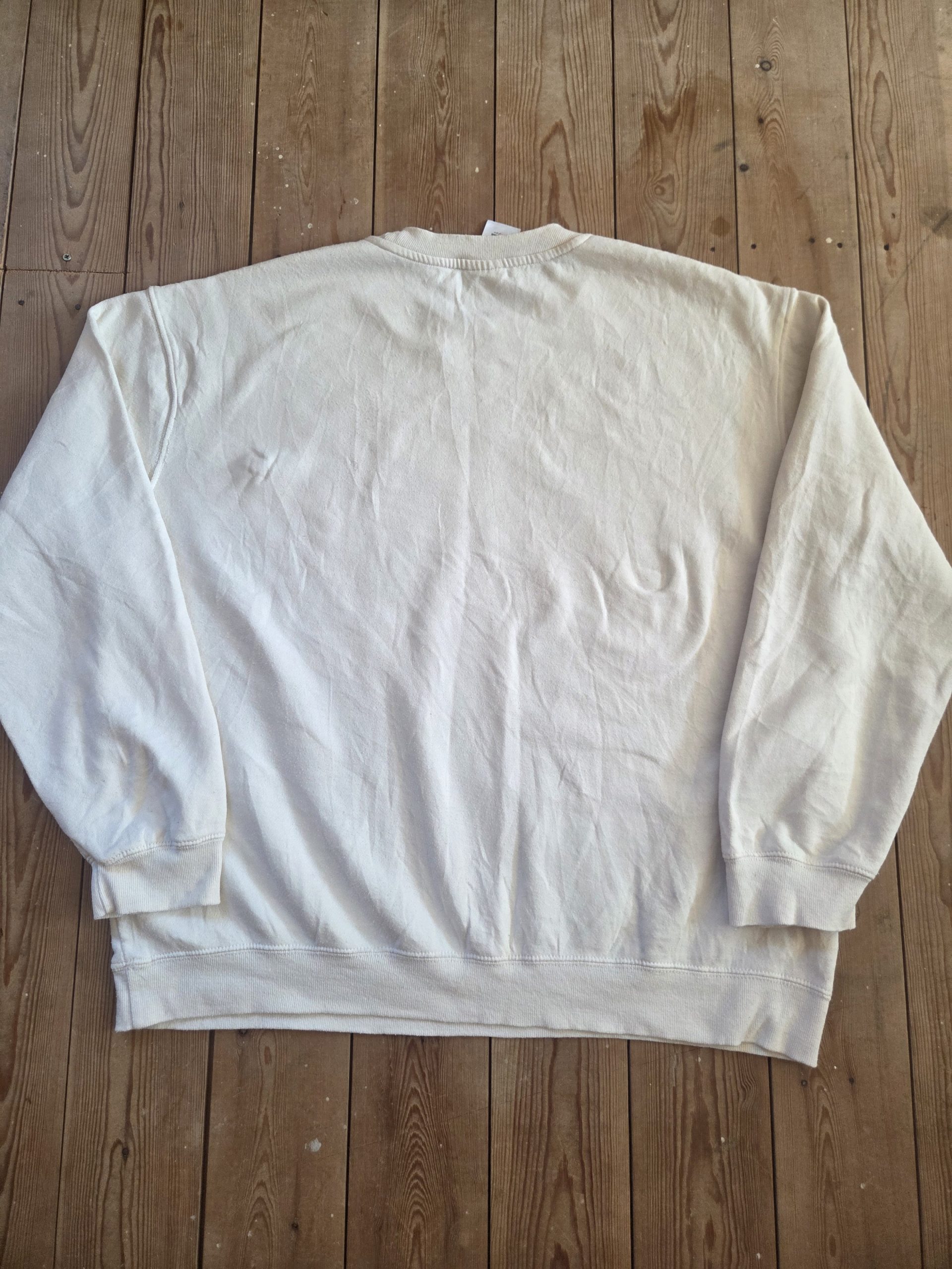 Official Disney Disneyland Mickey Mouse Cream Sweatshirt Size XL image 2