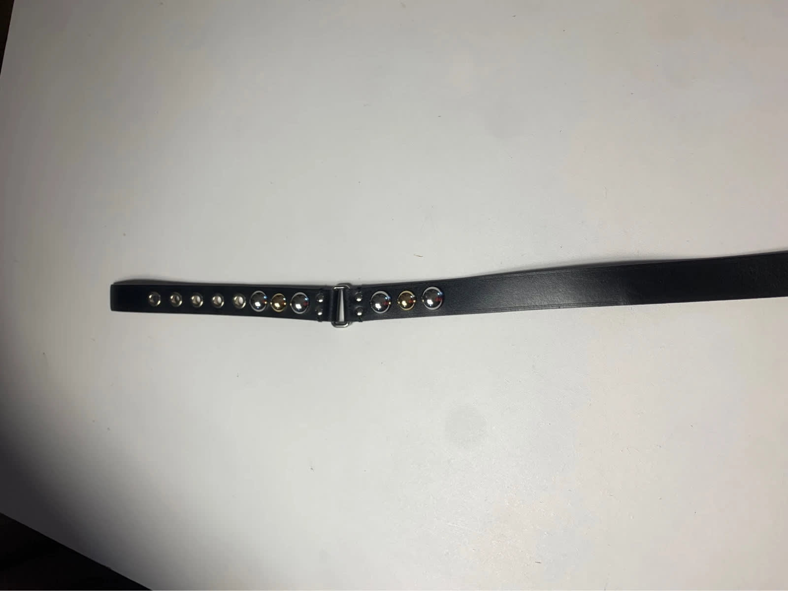 Ceinture noire sandro en cuir vachette 100% cloutée - taille L image 2