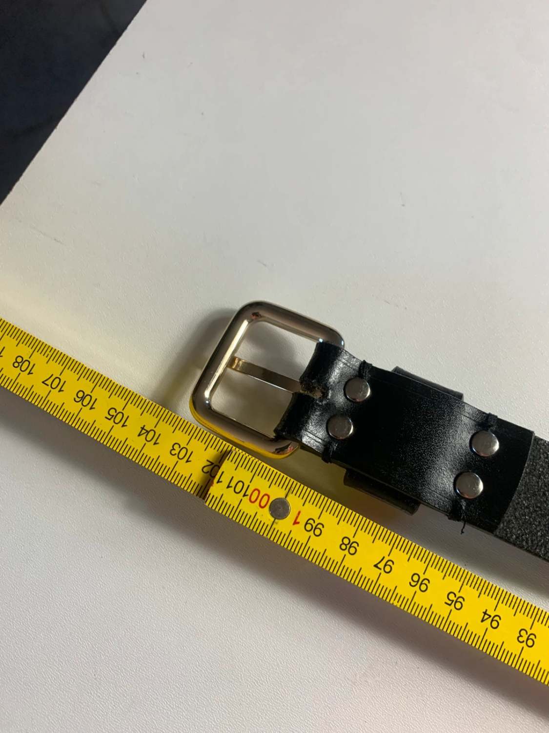 Ceinture noire sandro en cuir vachette 100% cloutée - taille L image 8