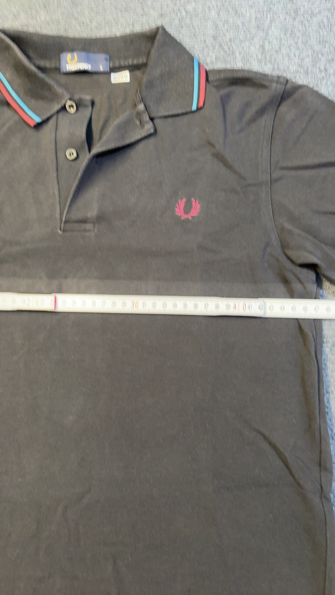 Fred Perry Black & Red Trim Polo Shirt Small 100% Cotton image 6