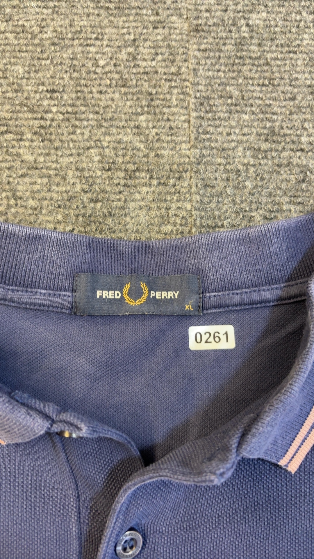 Fred Perry Navy & Pink Polo Shirt Large Embroidered Logo image 3