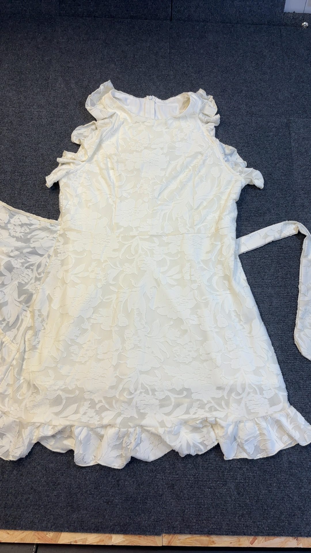 Shein Women's Off White Floral Jacquard Dress Large Like new Never Worn image 7