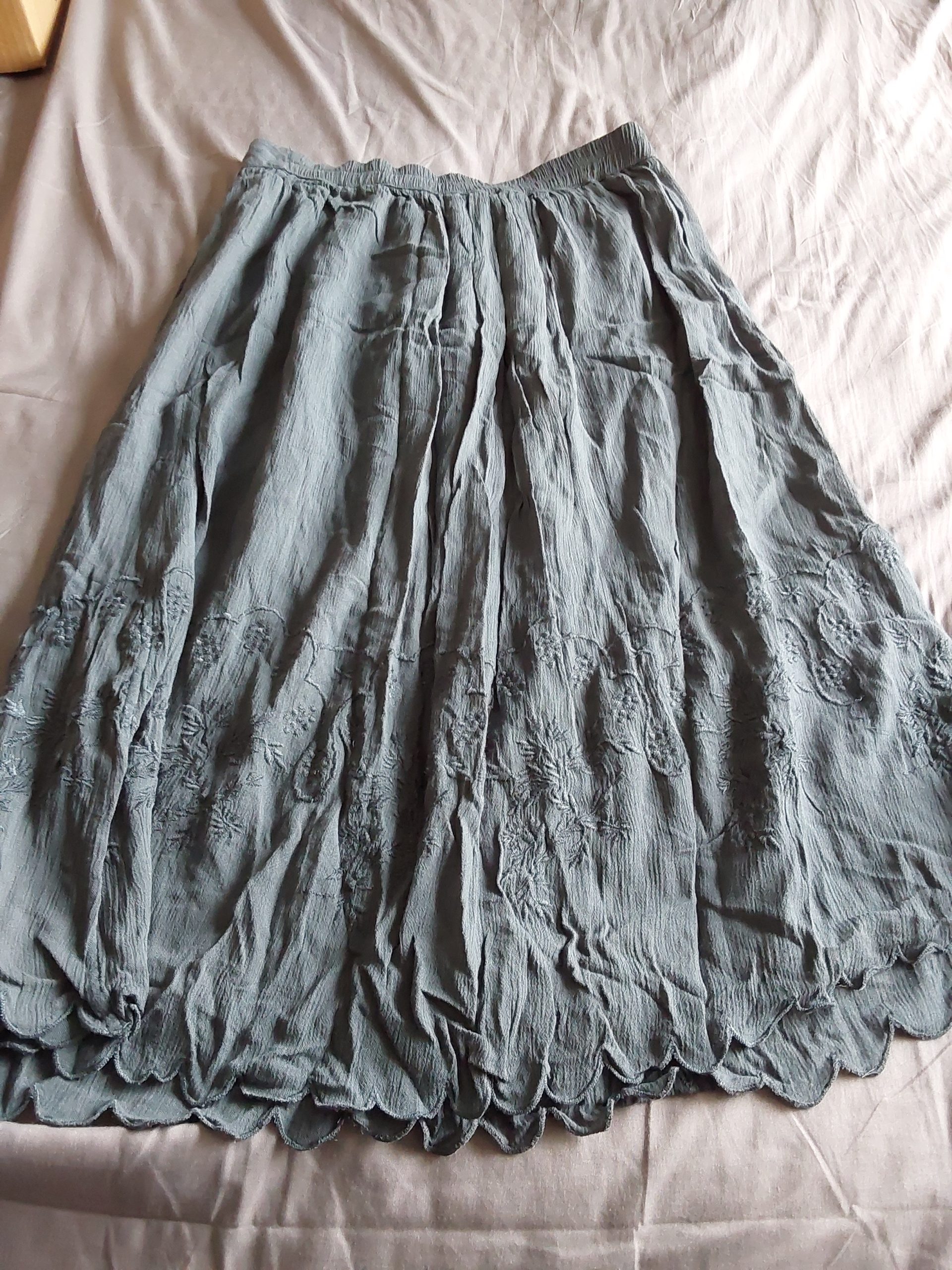 White Stuff Grey Embroidered Midi Skirt Small Womans UK Size 10 image 3