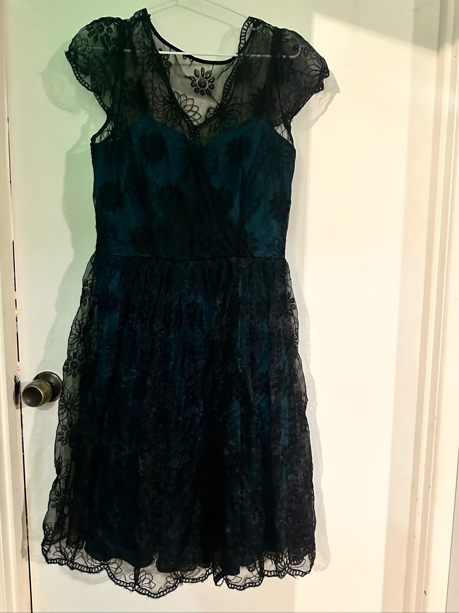Voodoo Vixen Women's Black & Teal Lace Overlay Dress Medium