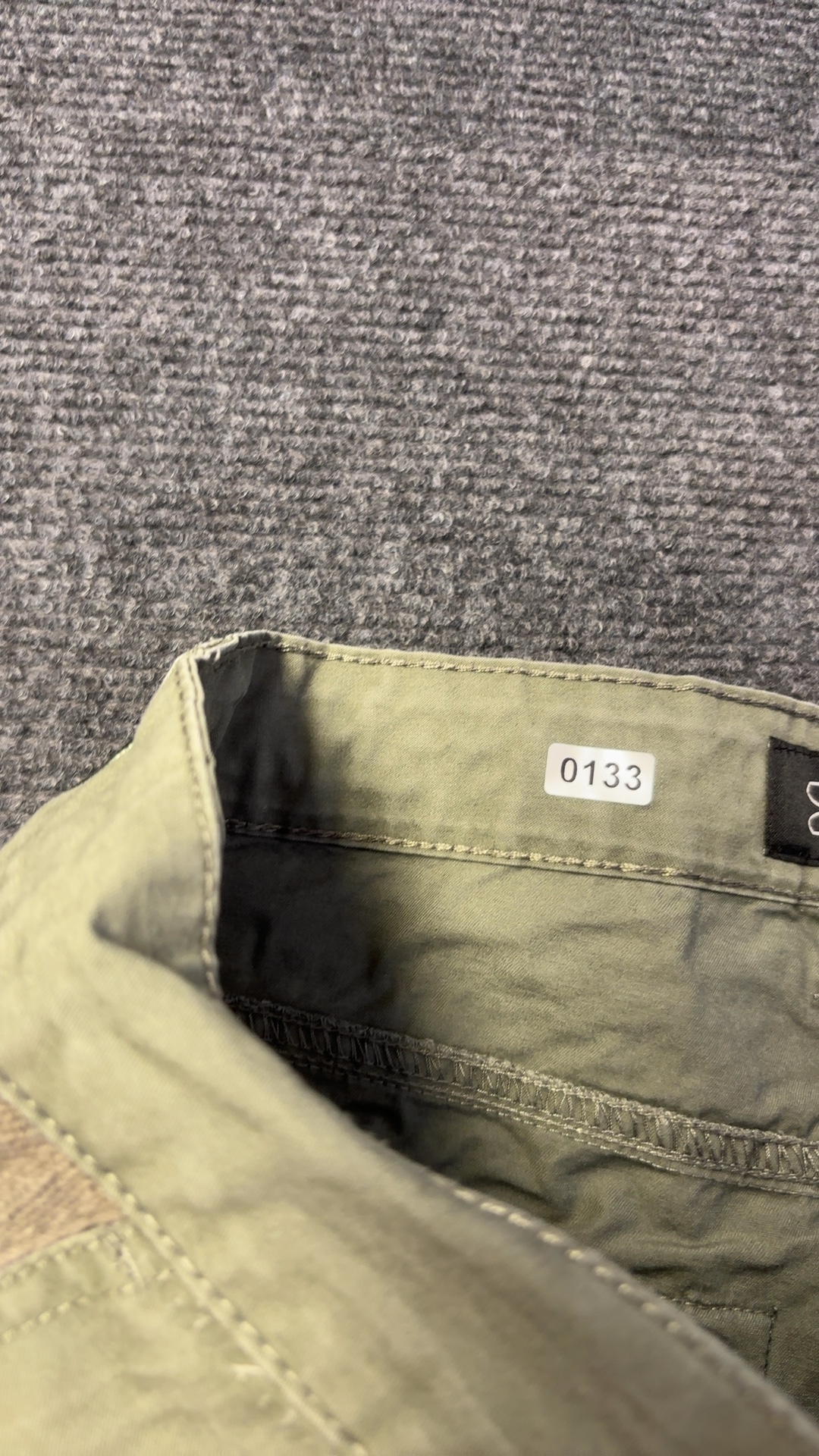 Crosshatch Men's Olive Green Cargo Shorts 42 Waist image 8