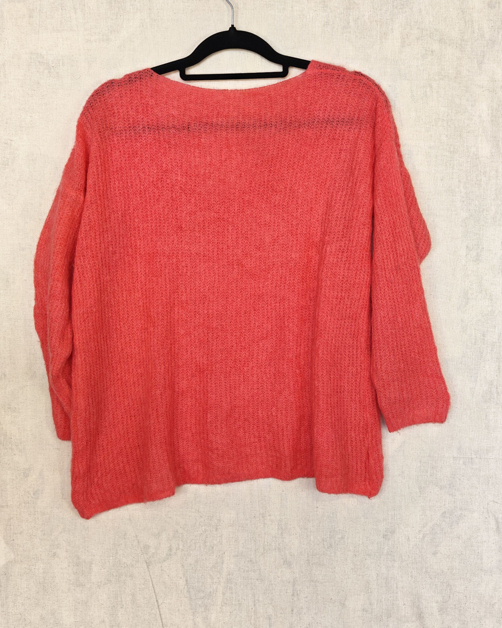 Coral Pink V-Neck Loose Knit Soft delicate Jumper Medium image 2