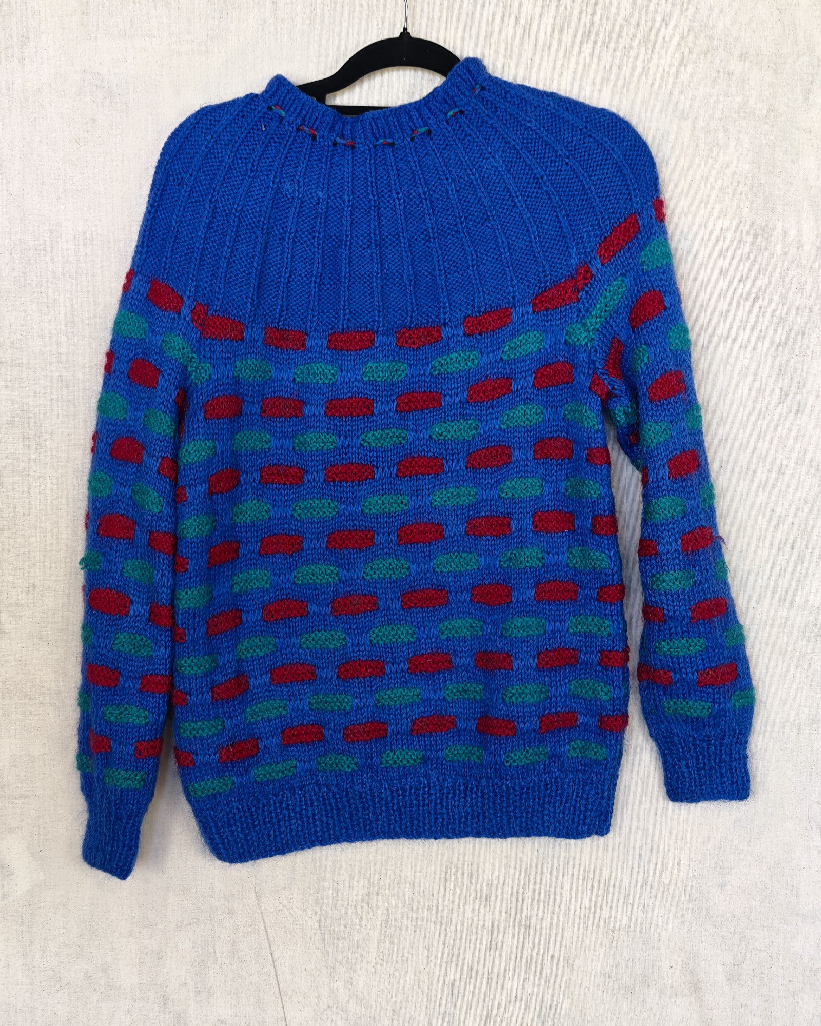Blue Red & Green Patterned Women’s Knitted Sweater Medium image 2