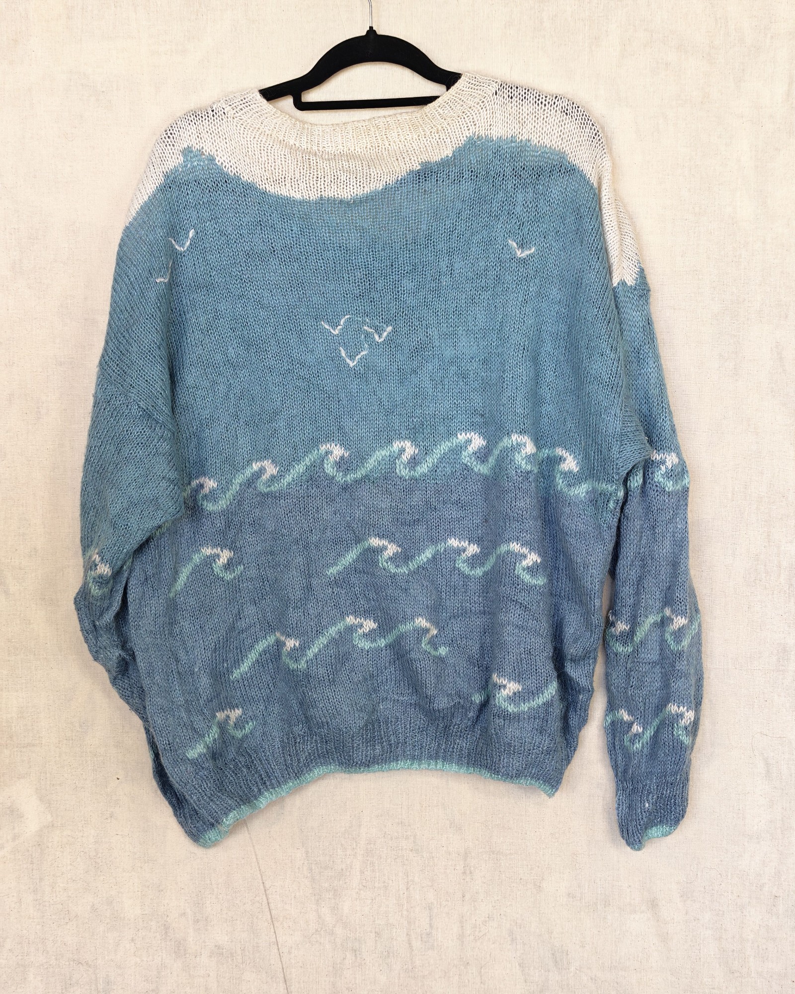 Blue & White Dolphin Pattern Knit Sweater Large image 2