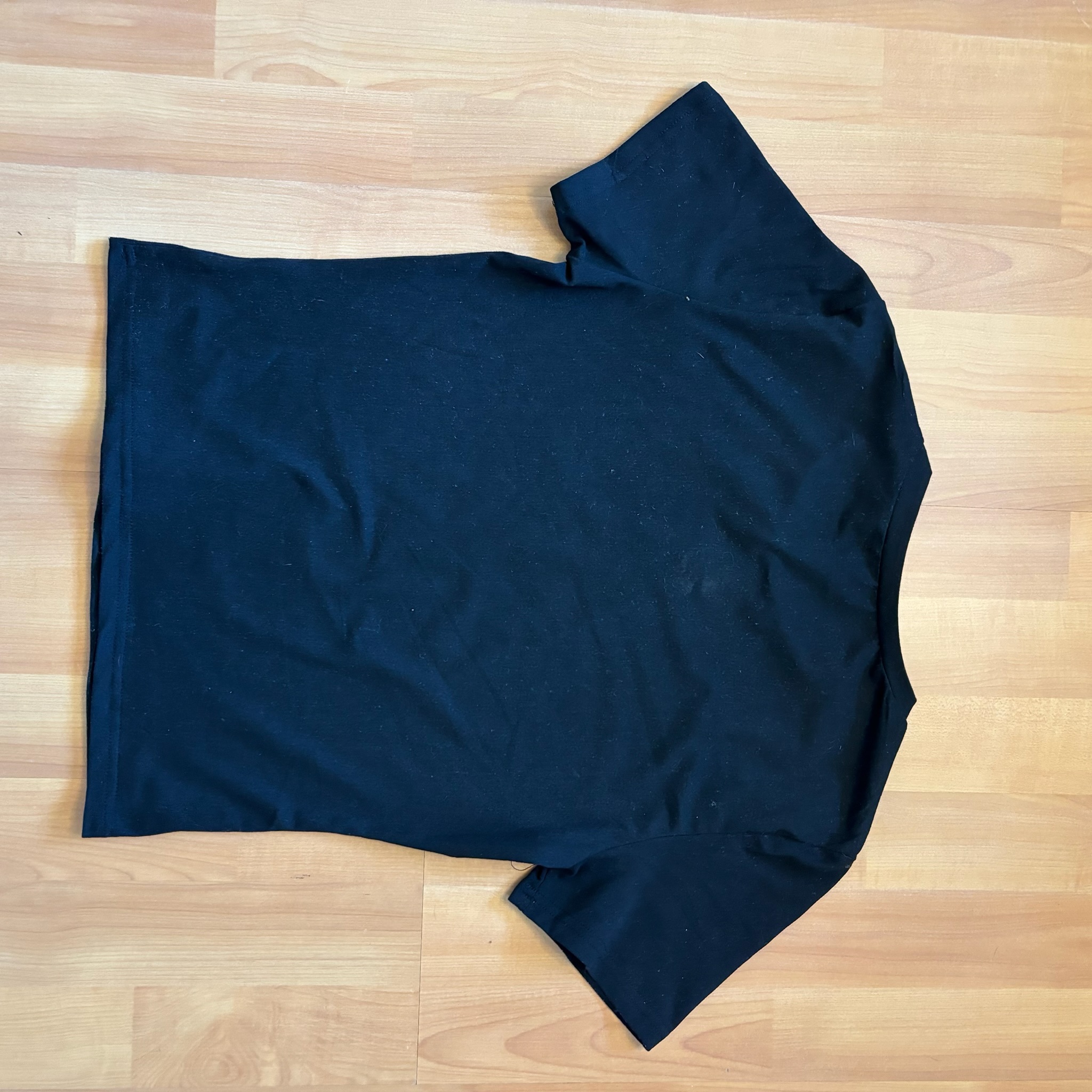 Vintage Black Skull Tee Size S image 4