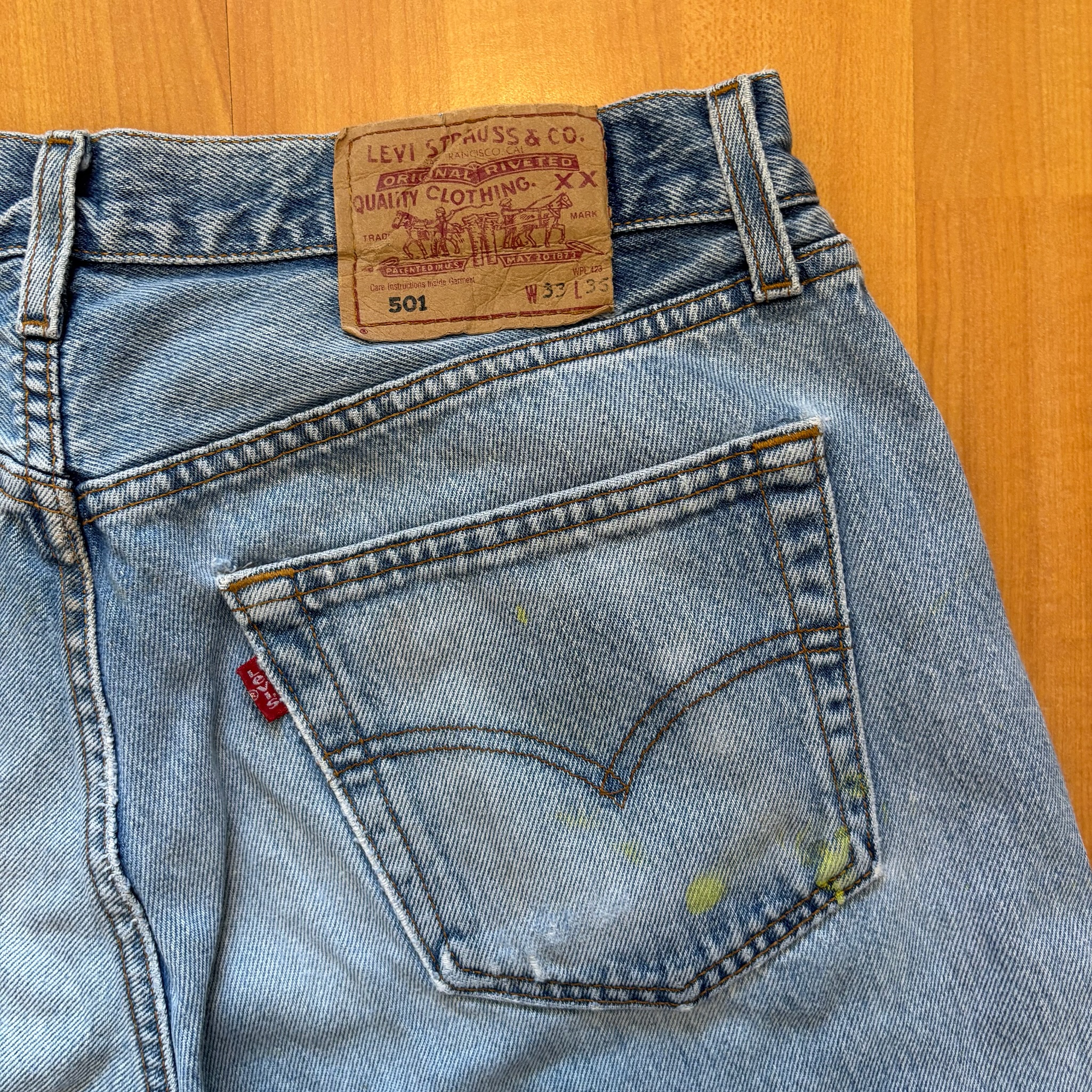 Levi's Light Blue Distressed Denim Shorts 33 Denim Paint Splatter image 4