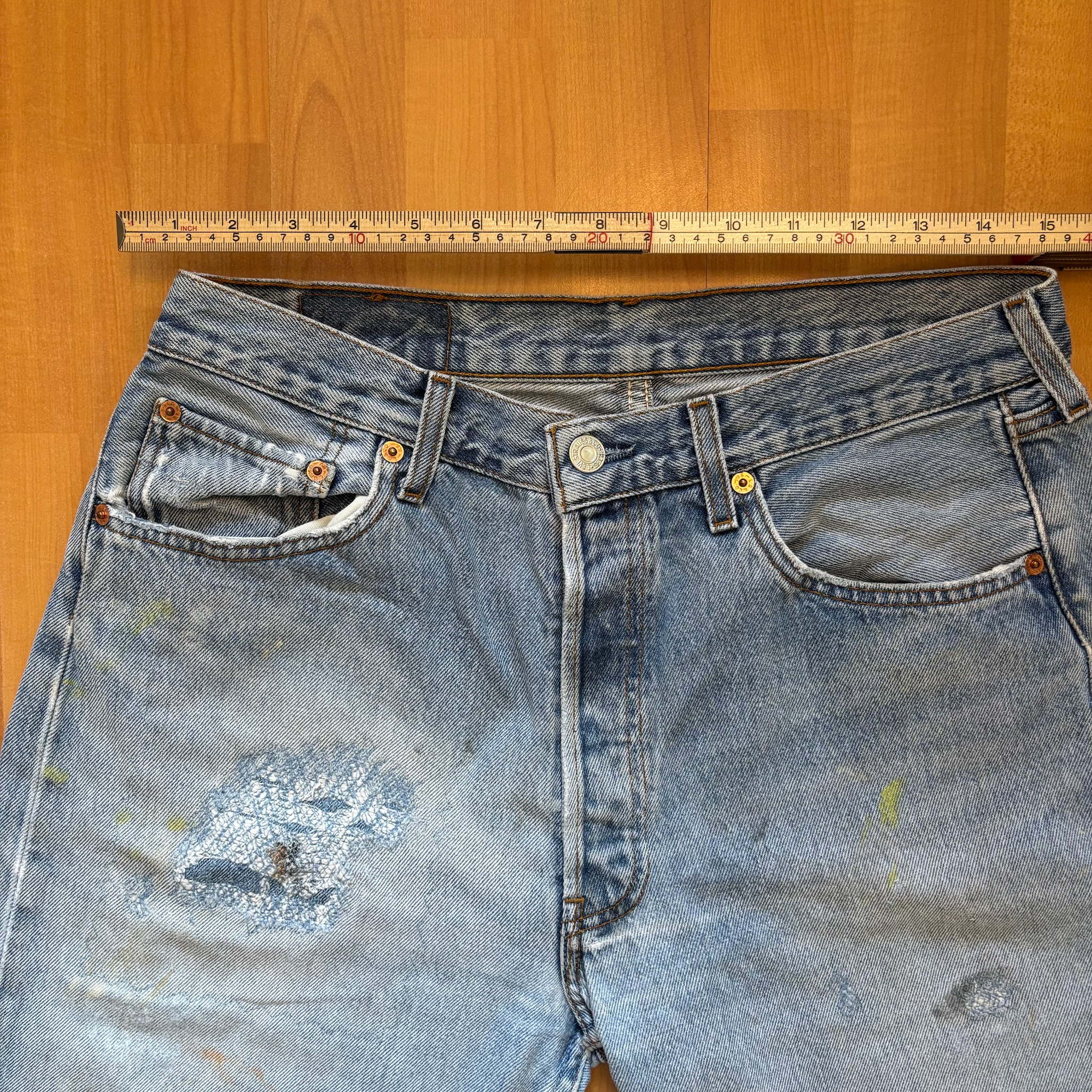 Levi's Light Blue Distressed Denim Shorts 33 Denim Paint Splatter image 6