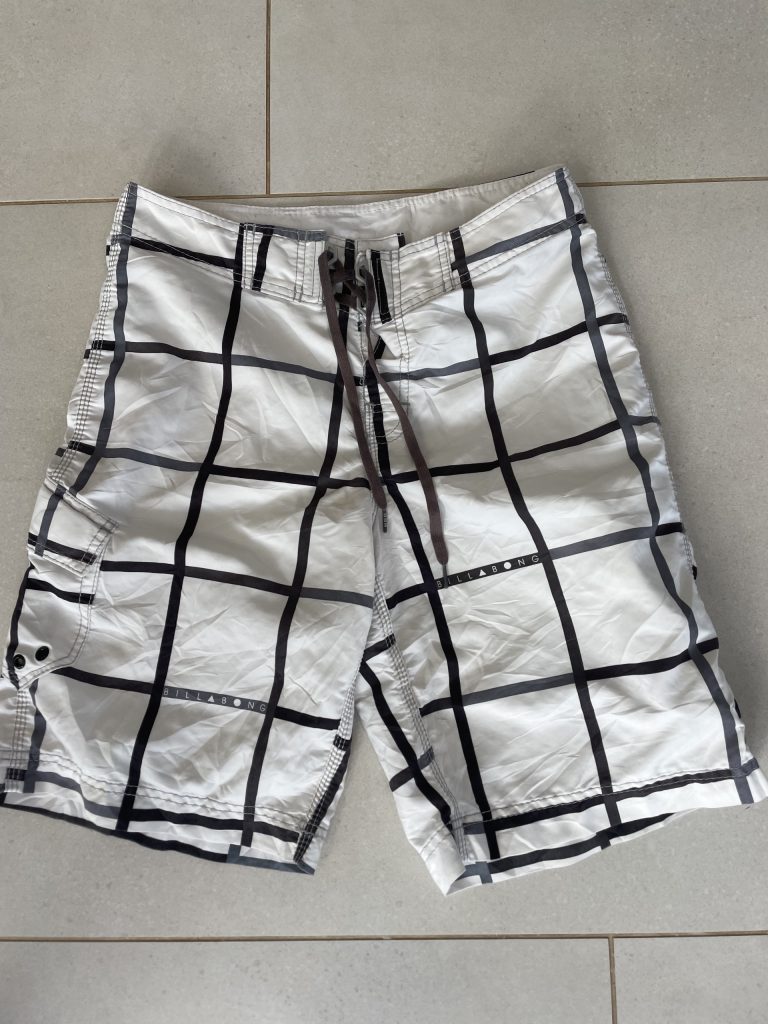 Billabong White & Black Check Board Shorts Size 30