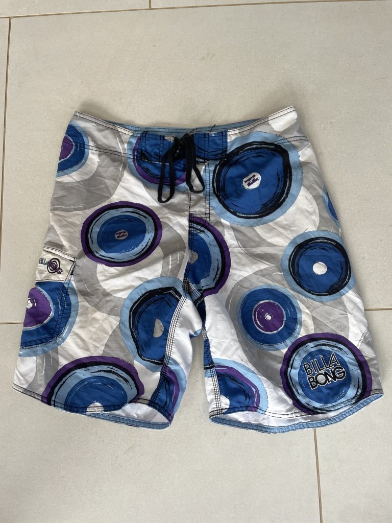Billabong Men's Blue & Purple Printed Swim Shorts Size 34