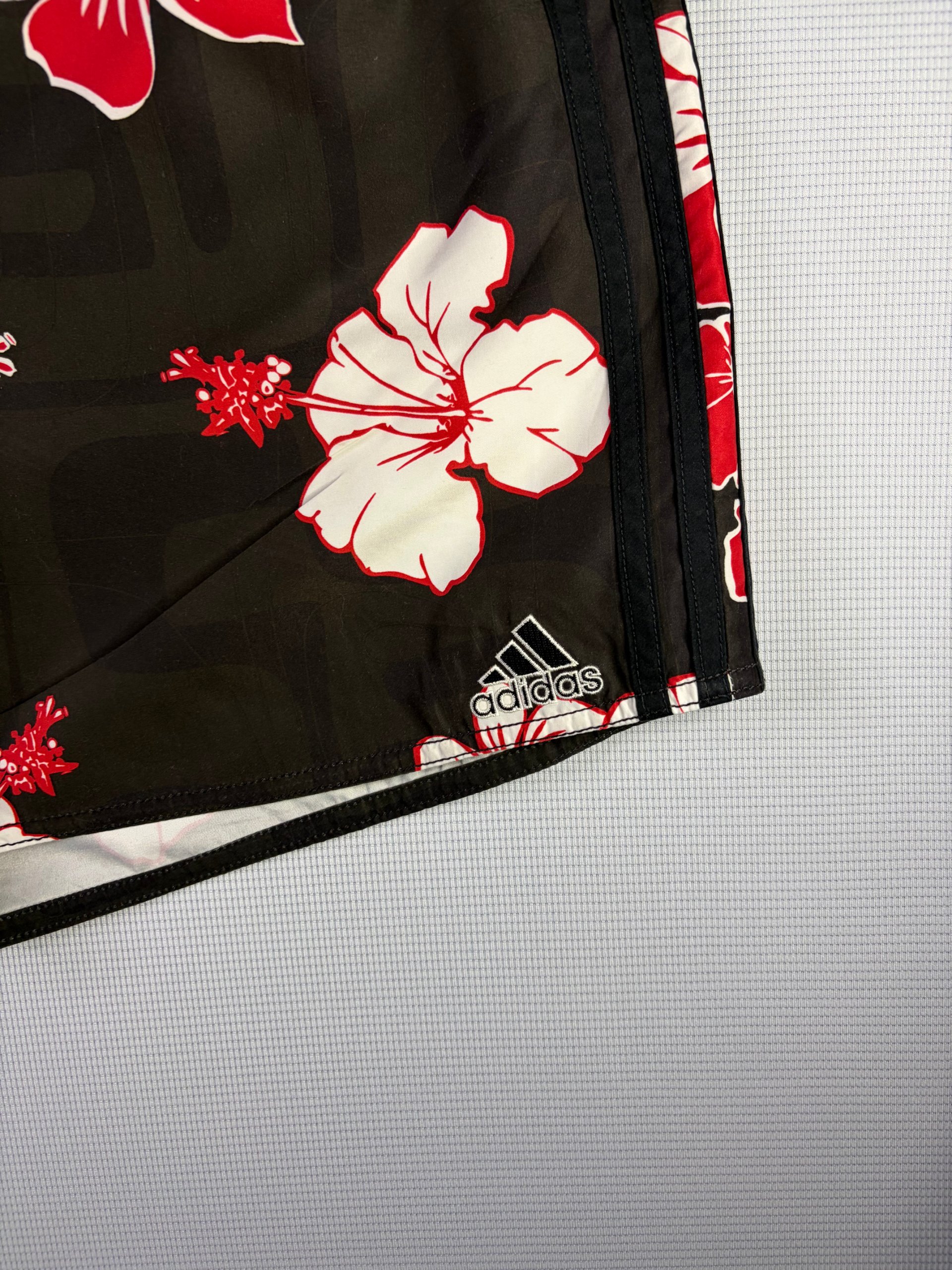 Adidas Swim Shorts Black Red Floral Hibiscus Print XXL Mesh Lined image 2