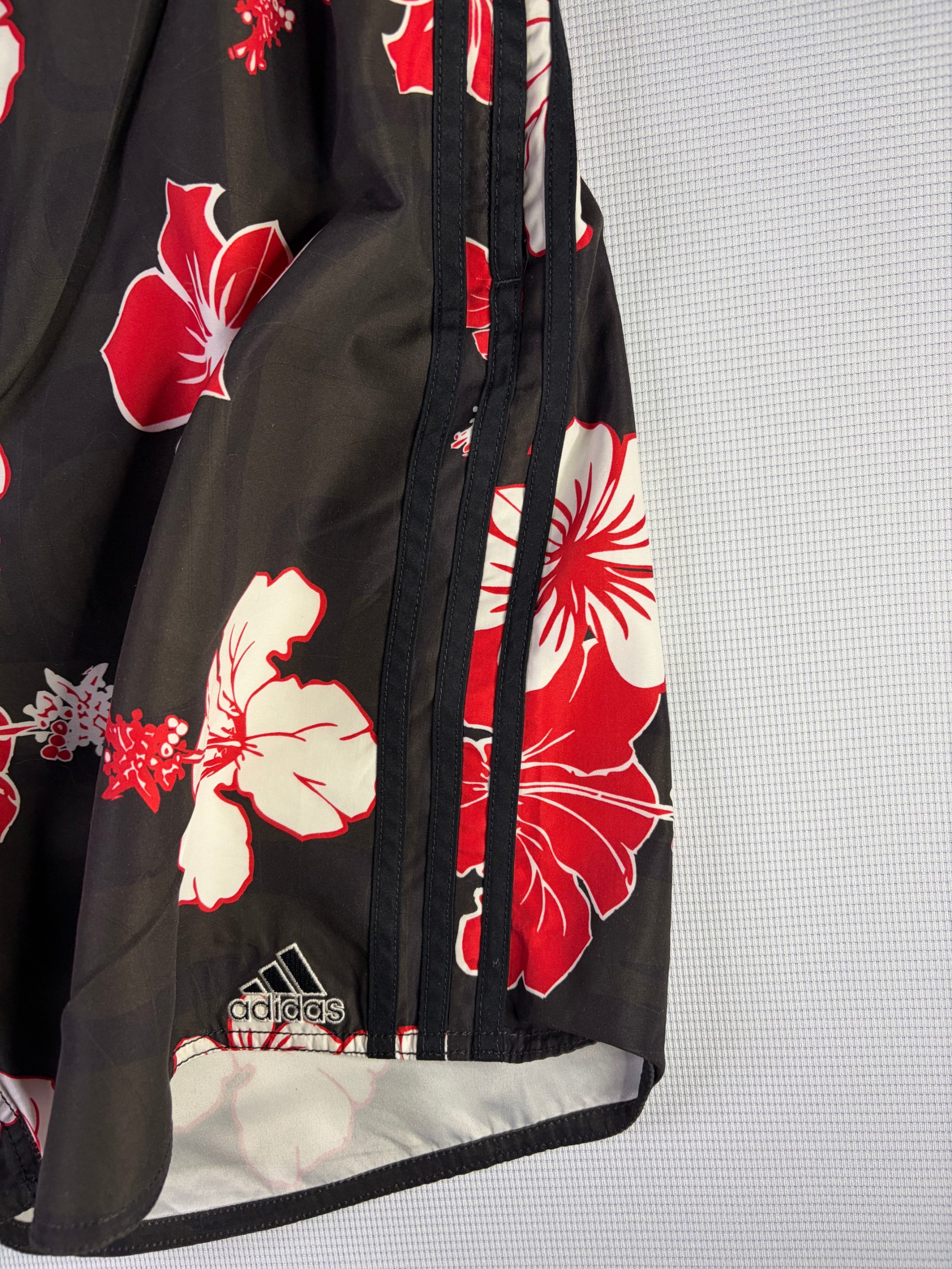 Adidas Swim Shorts Black Red Floral Hibiscus Print XXL Mesh Lined image 3