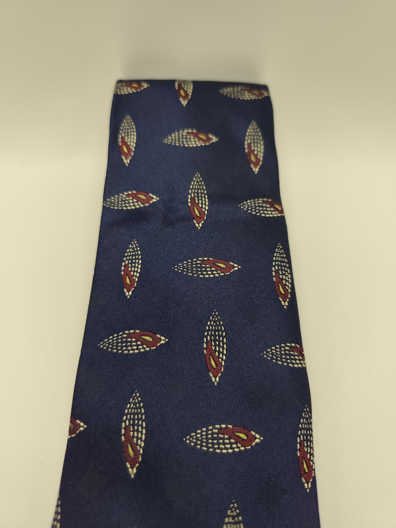 Chanel Men's Blue & Red Patterned Silk Tie image 6