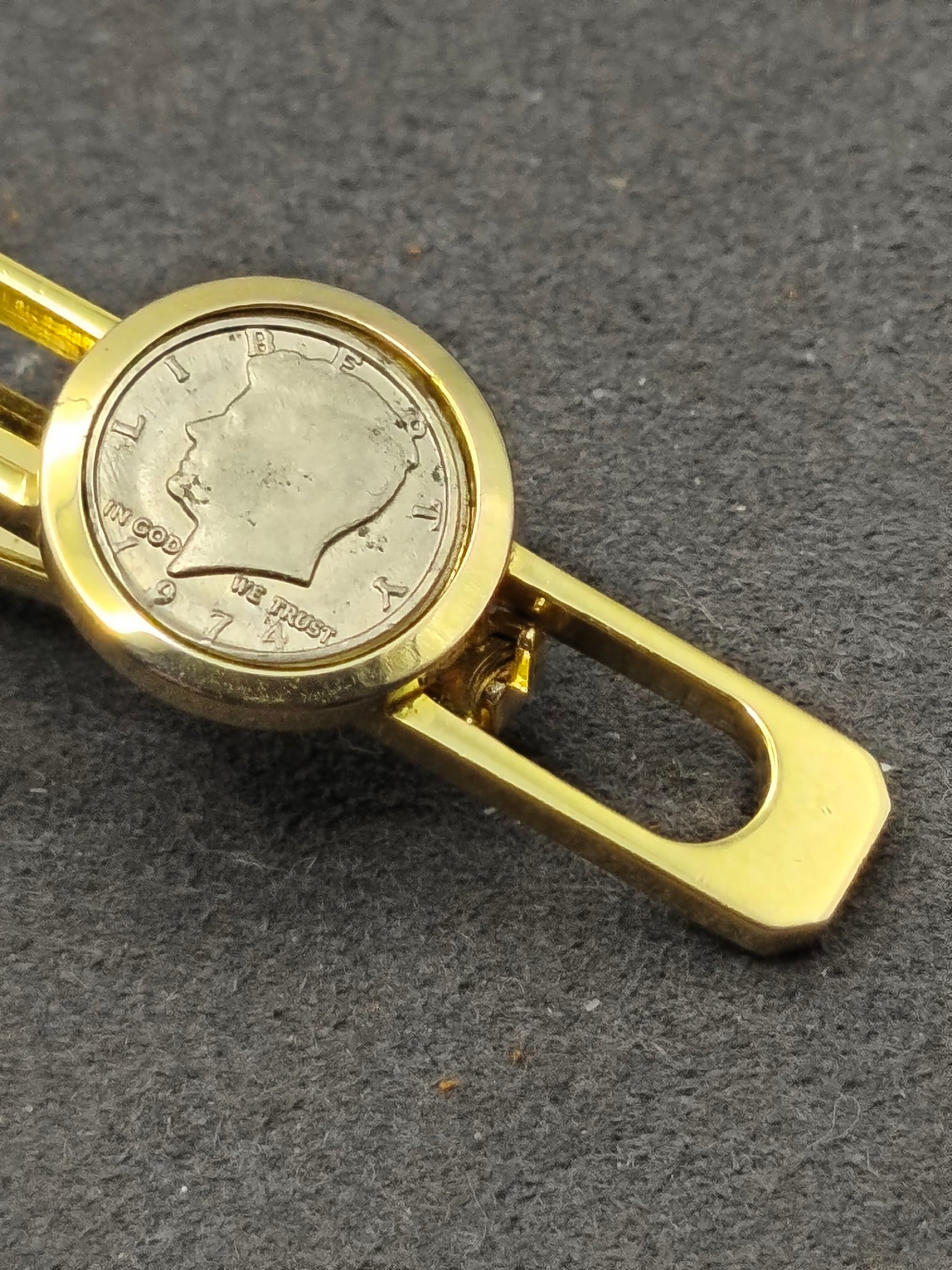 Swank Gold Tone Tie Clip with Coin Design Other image 7