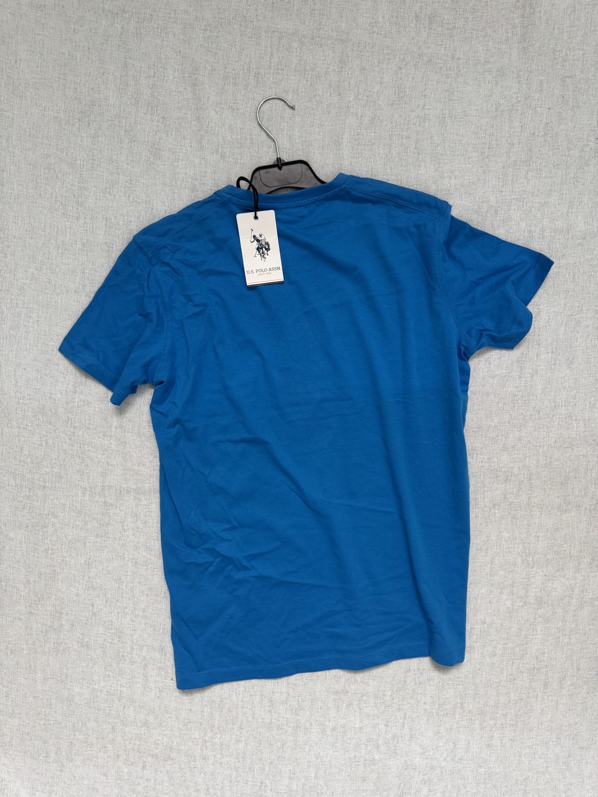 Camiseta U.S. Polo Assn. hombre – Azul royal, logo bandera USA, talla M, nueva image 3