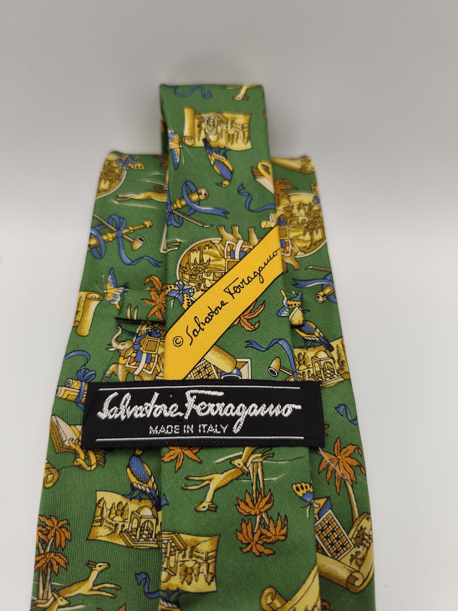 Salvatore Ferragamo Men Green Silk Printed Tie Made in Italy image 3