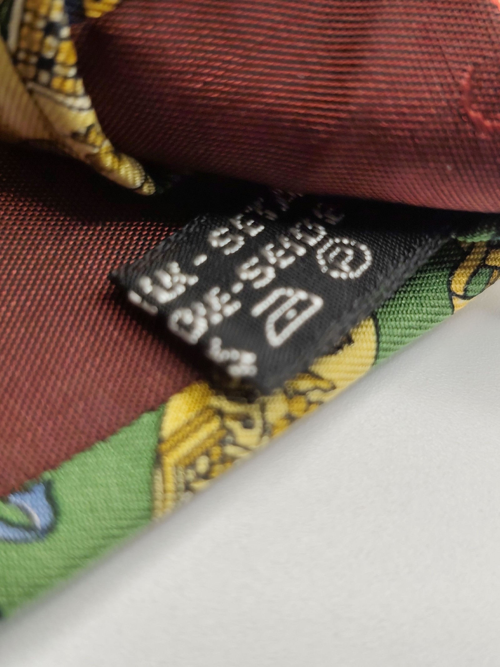 Salvatore Ferragamo Men Green Silk Printed Tie Made in Italy image 4
