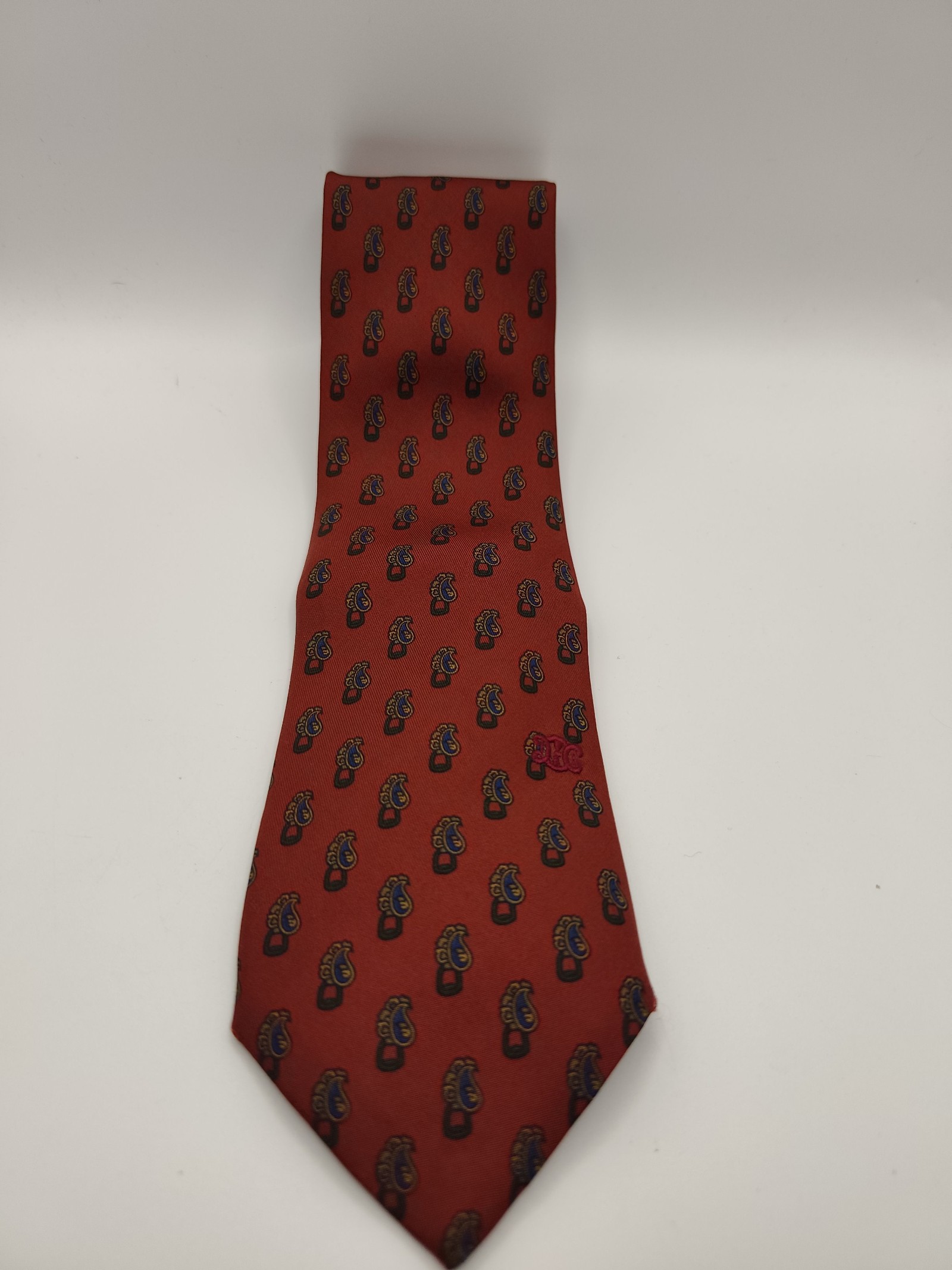 Le Club Celine hand made Red Paisley Silk Tie Men