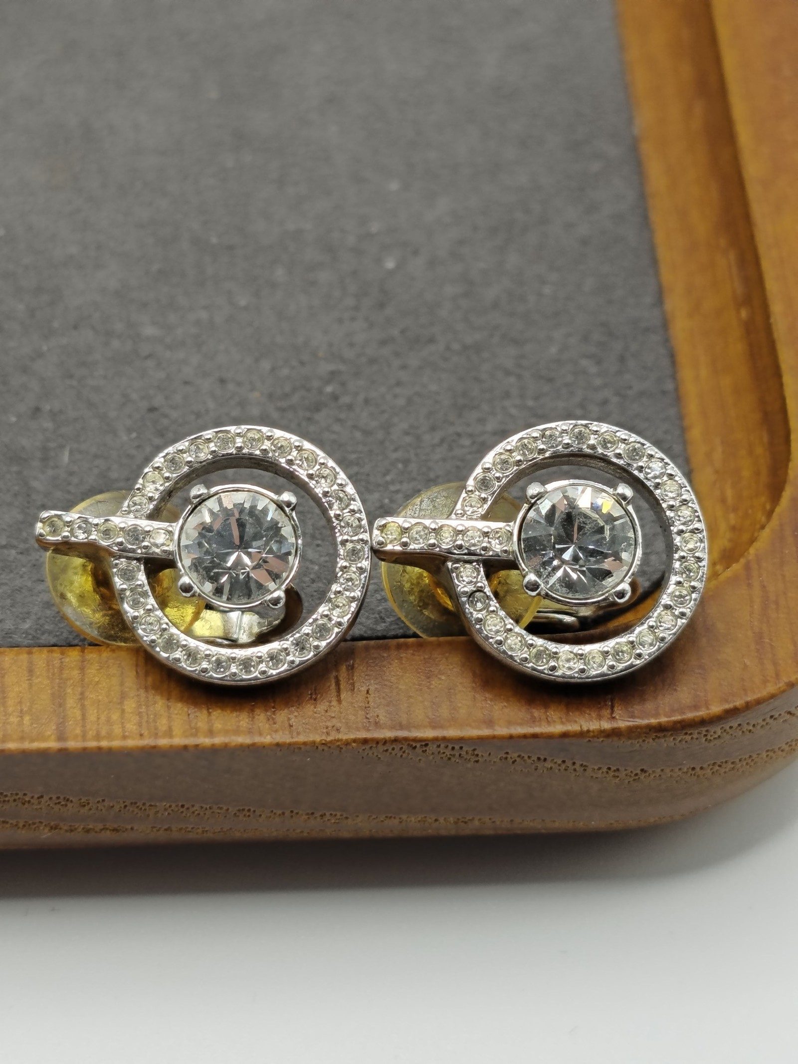 Silver Clear Crystal Circle Stud Earrings image 3