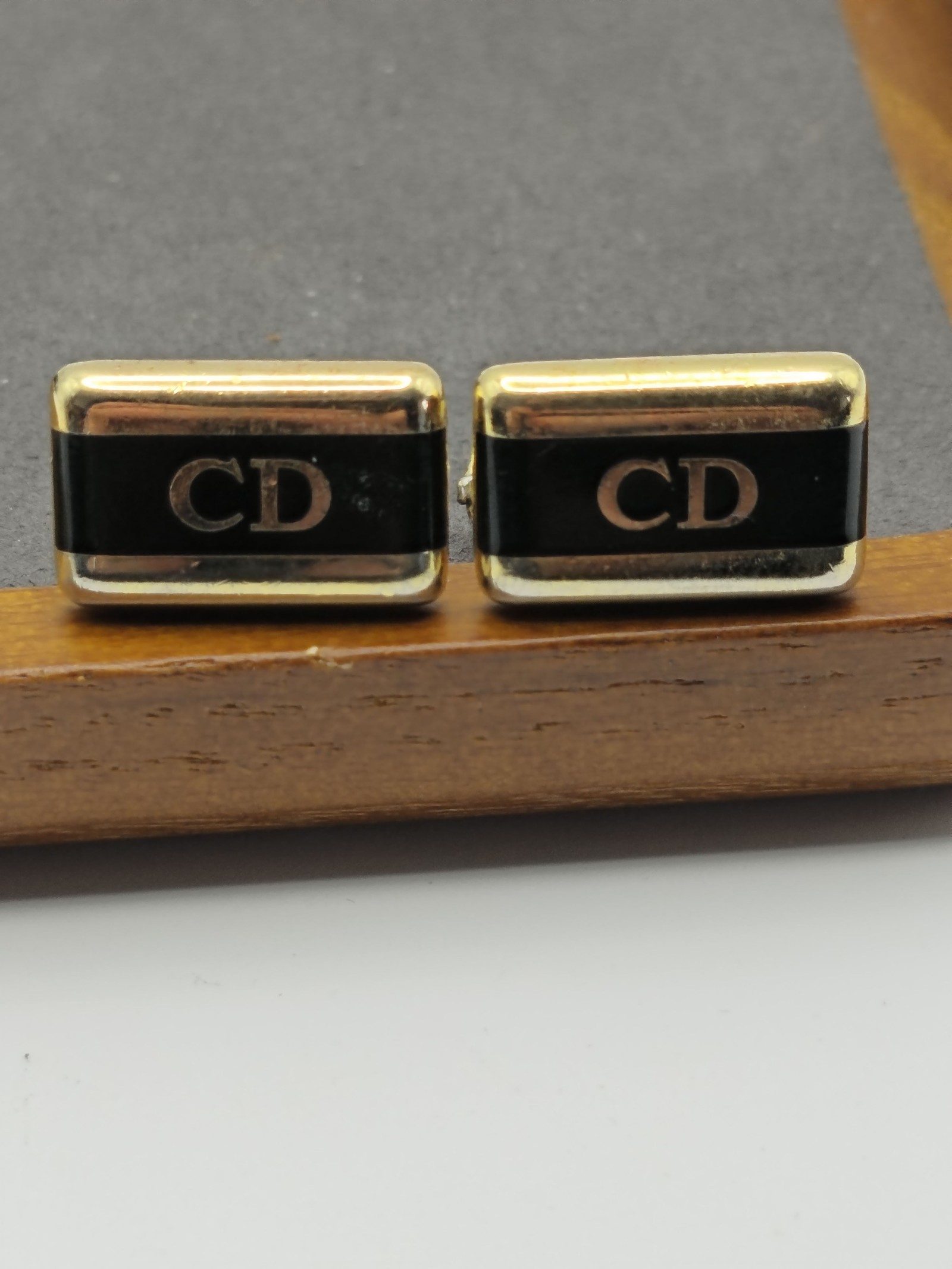 Christian Dior Men's Gold & Black Rectangular CD Cufflinks image 3