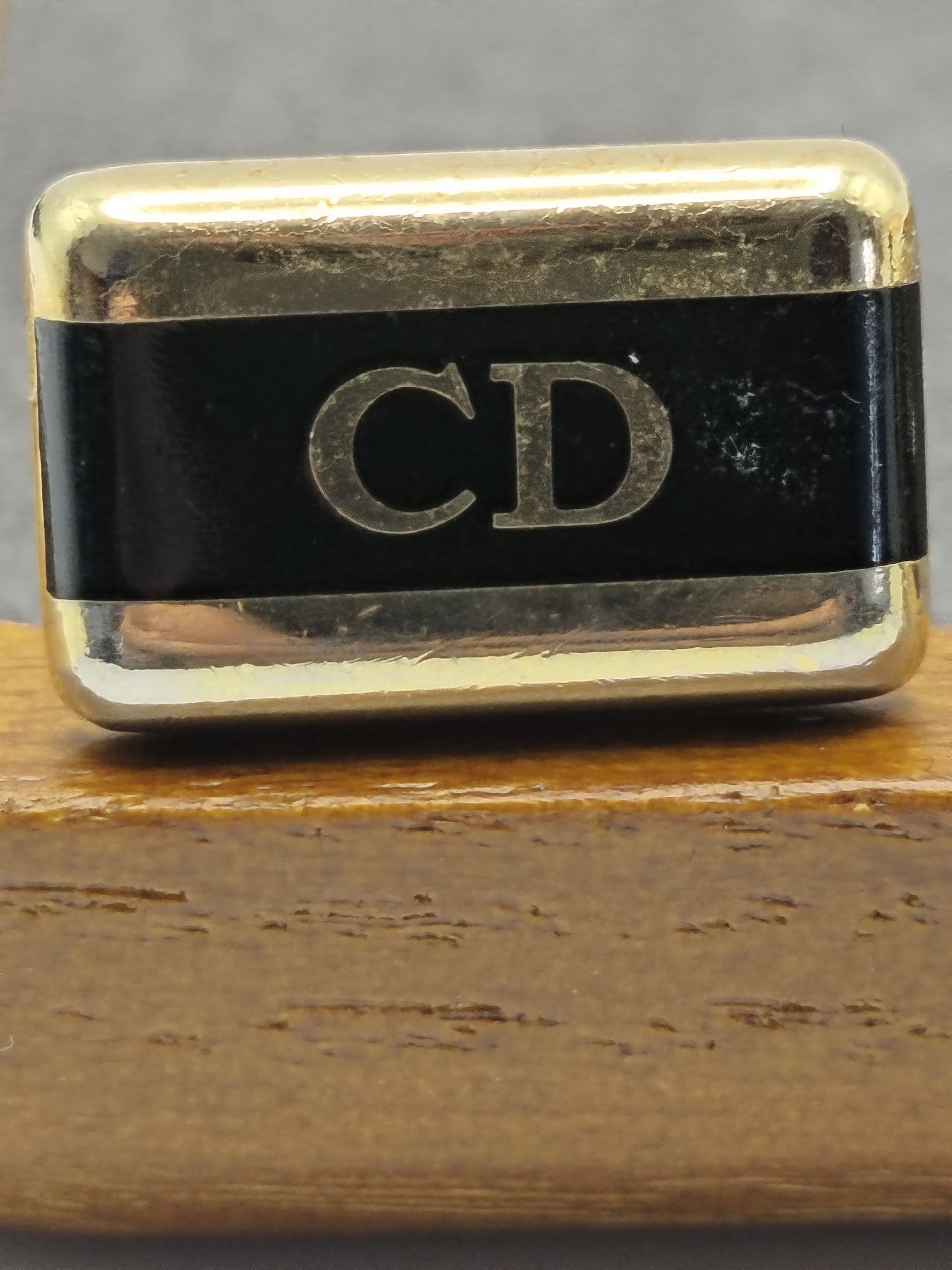 Christian Dior Men's Gold & Black Rectangular CD Cufflinks image 5