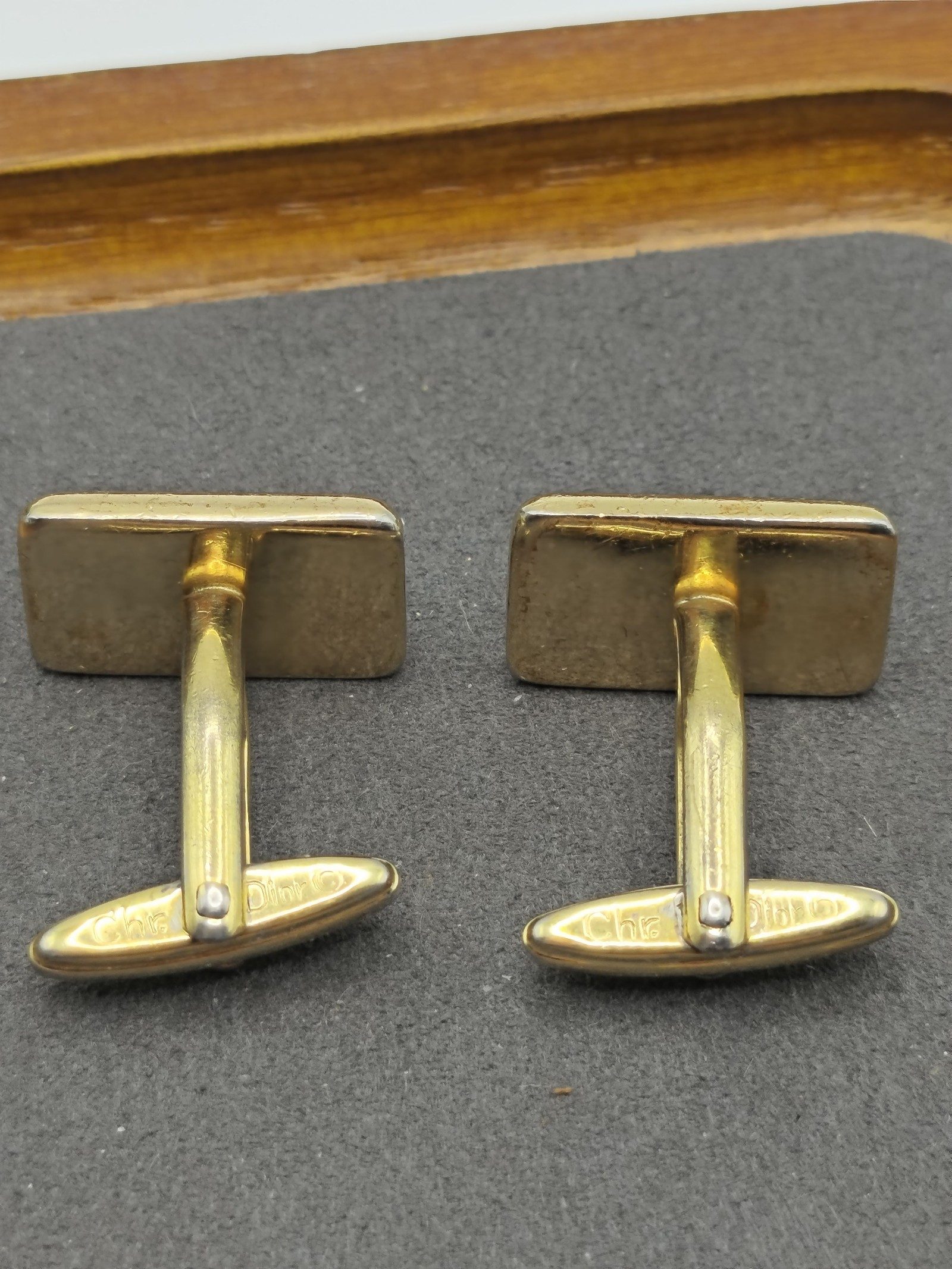 Christian Dior Men's Gold & Black Rectangular CD Cufflinks image 7
