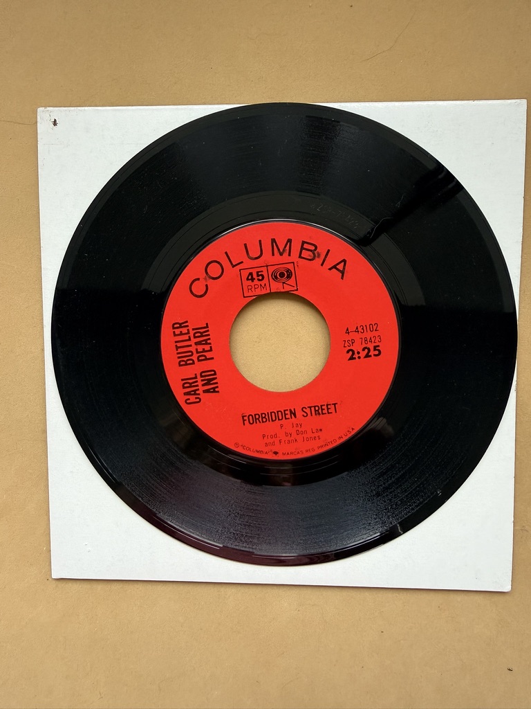 Carl Butler and Pearl Vinyl 45 RPM Single 7" When the door swing shut Forbidden Street image 2