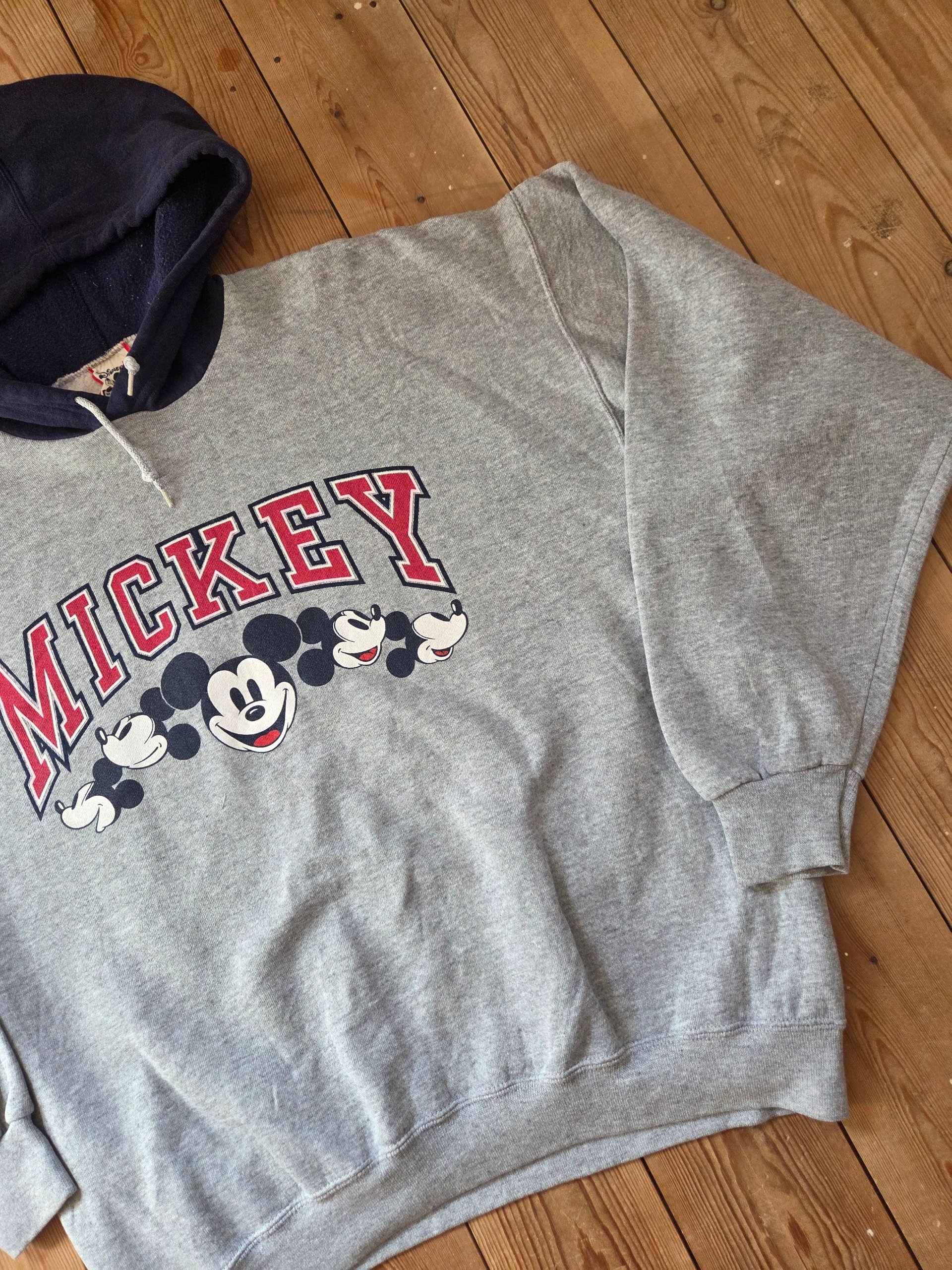 Vintage 90s Disney Designs Mickey Mouse Grey Navy Hoodie USA Made XL image 10
