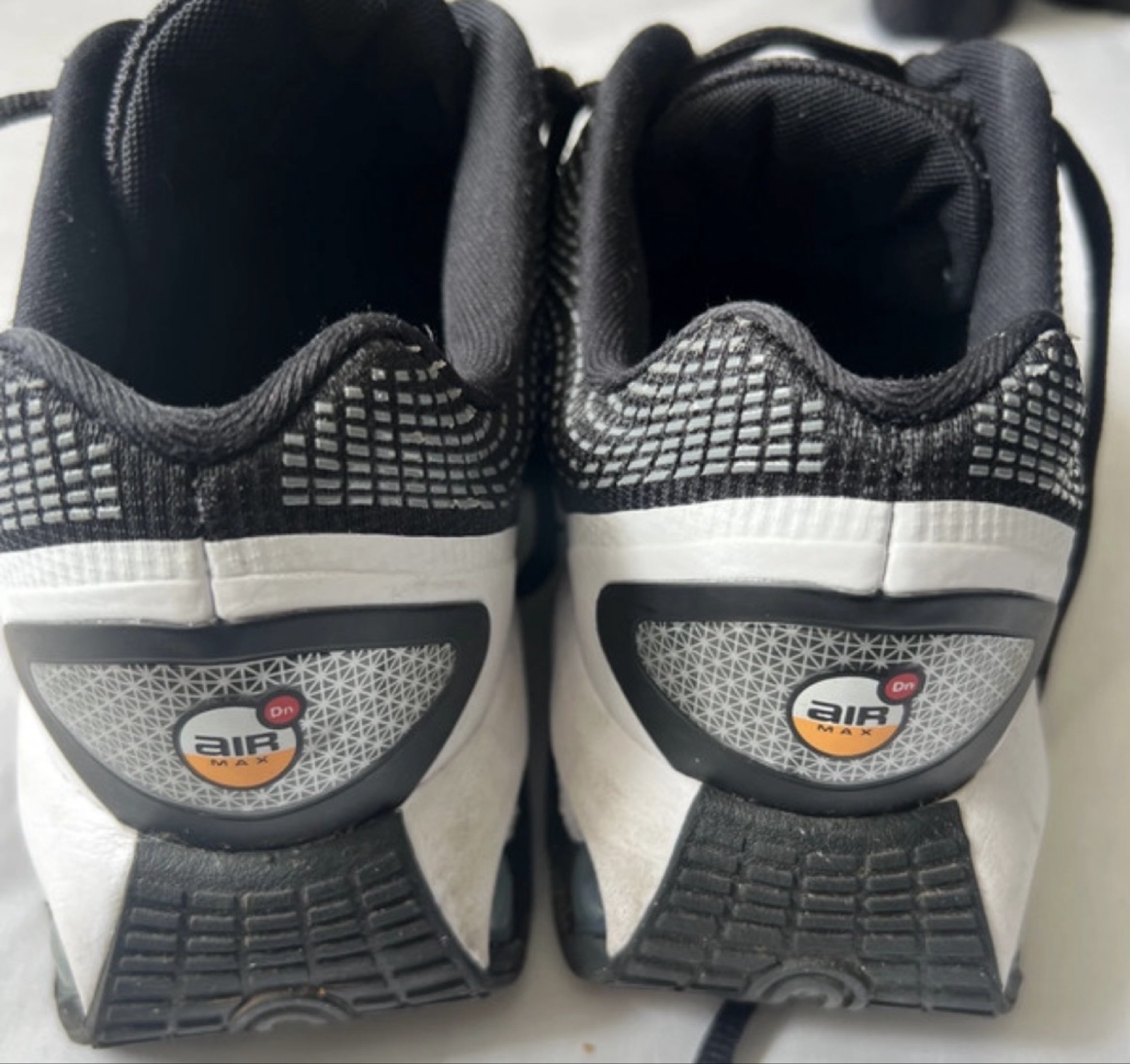 Nike Kids Black & White Air Max UK 6 Running Trainers