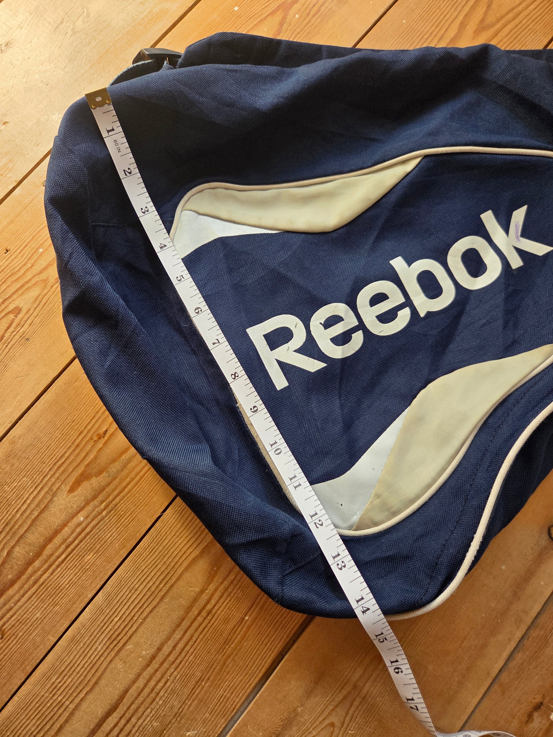 Reebok Y2K 2000s Navy White One Shoulder Sling Backpack Crossbody Bag image 4